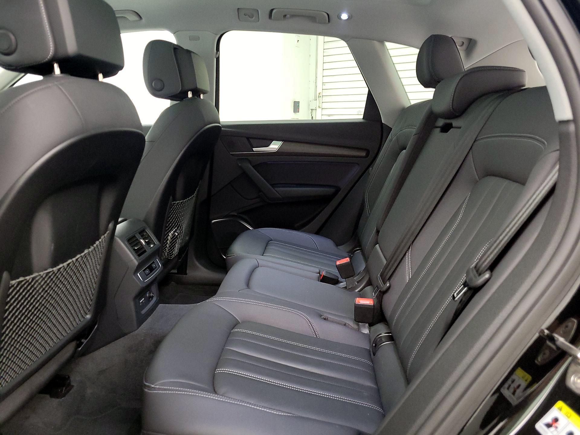 Thumbnail: 2023 Audi Q5 - 20