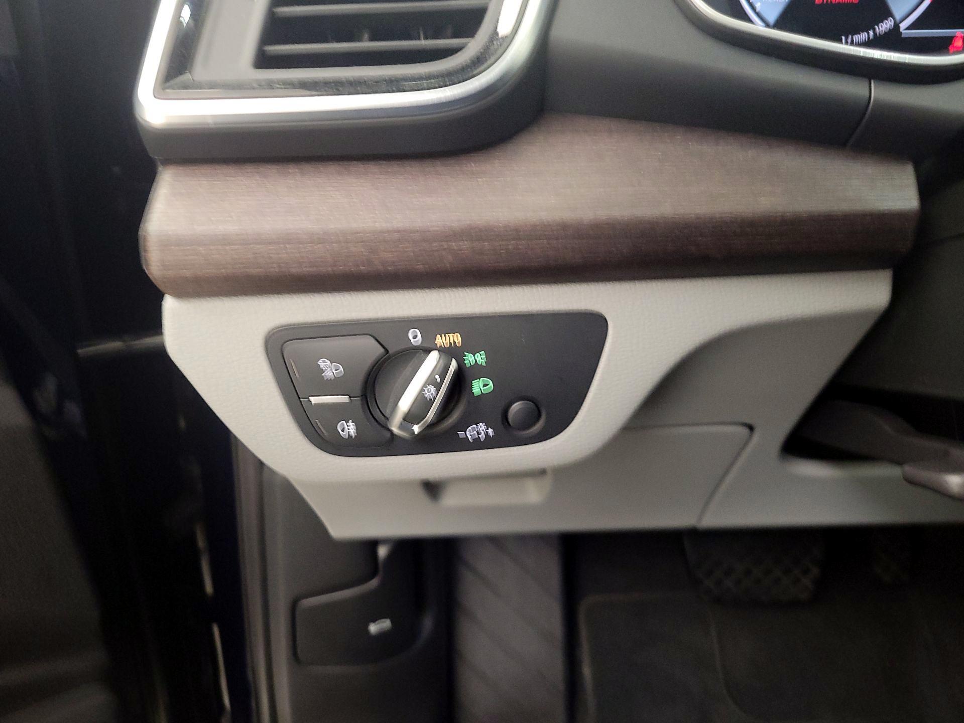 Thumbnail: 2021 Audi Q5 - 13