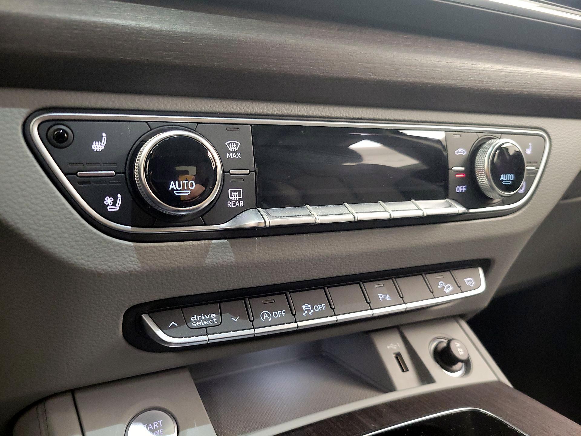 Thumbnail: 2021 Audi Q5 - 17