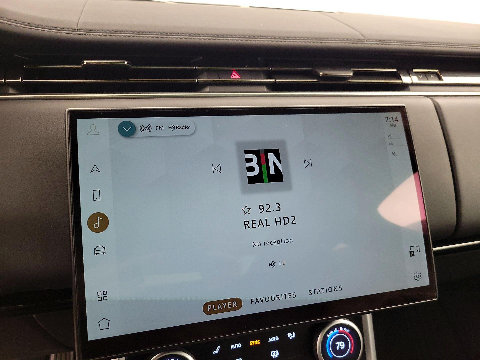 Thumbnail: 2023 Land Rover Range Rover - 15