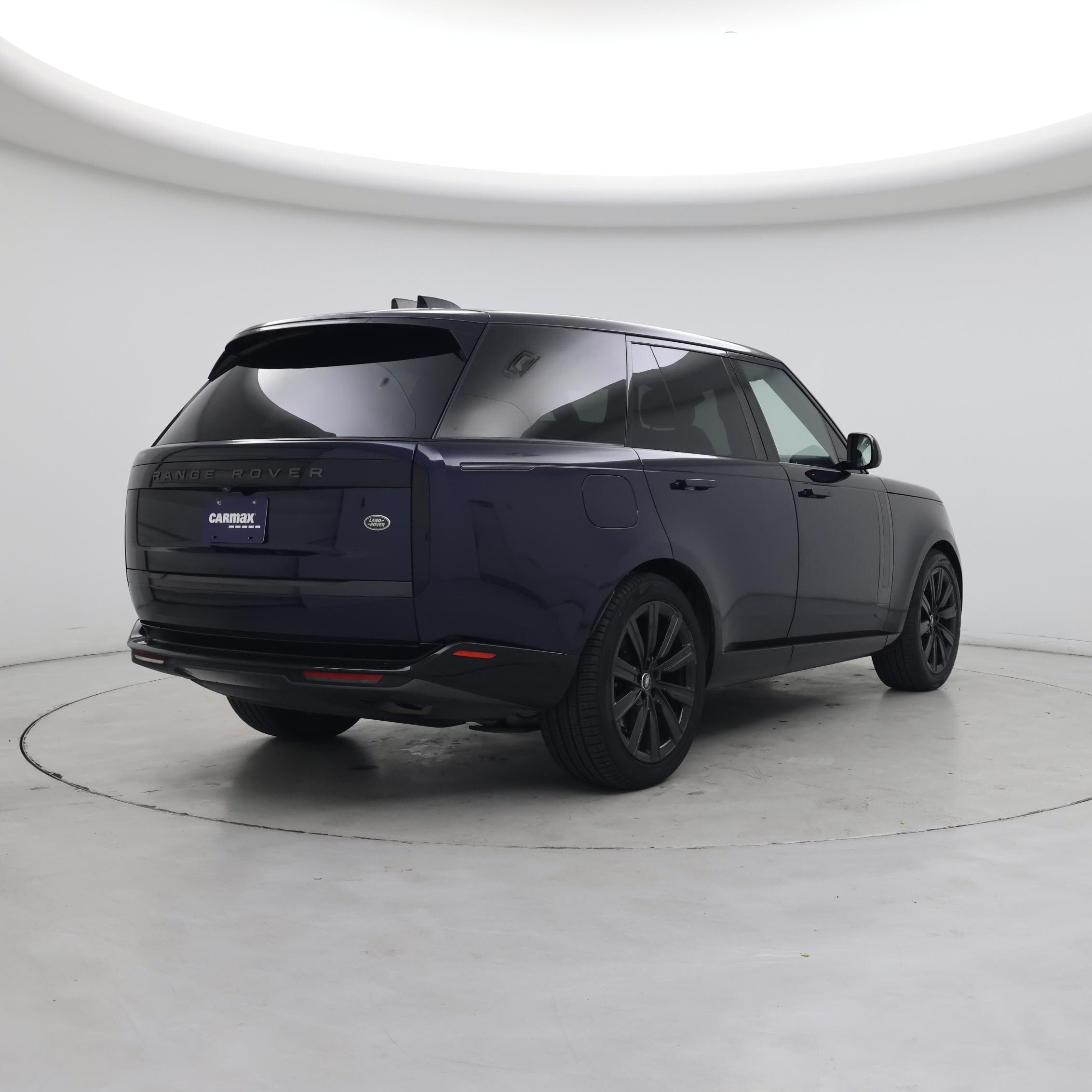 Thumbnail: 2023 Land Rover Range Rover - 8