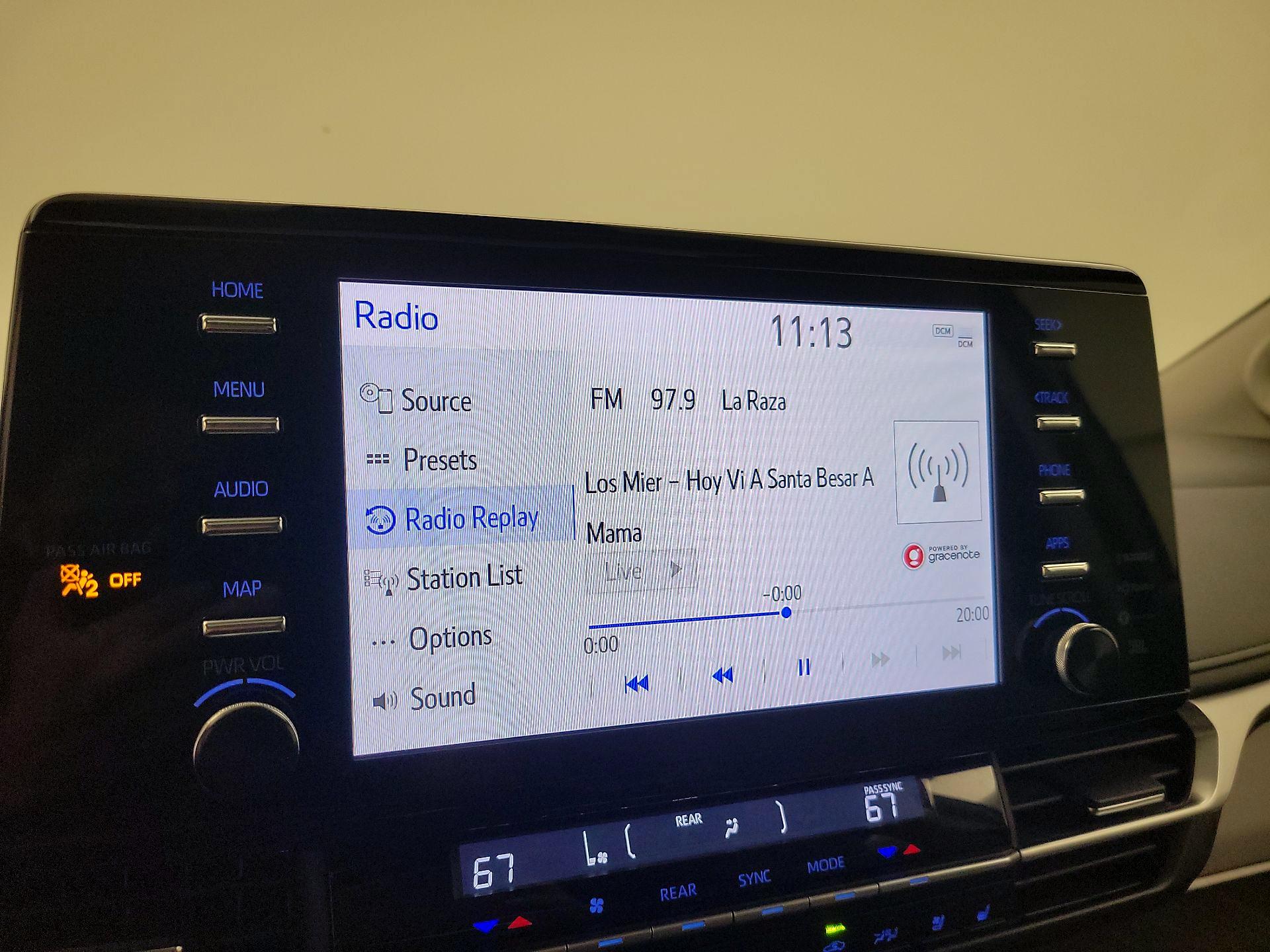 Thumbnail: 2024 Toyota Sienna - 16