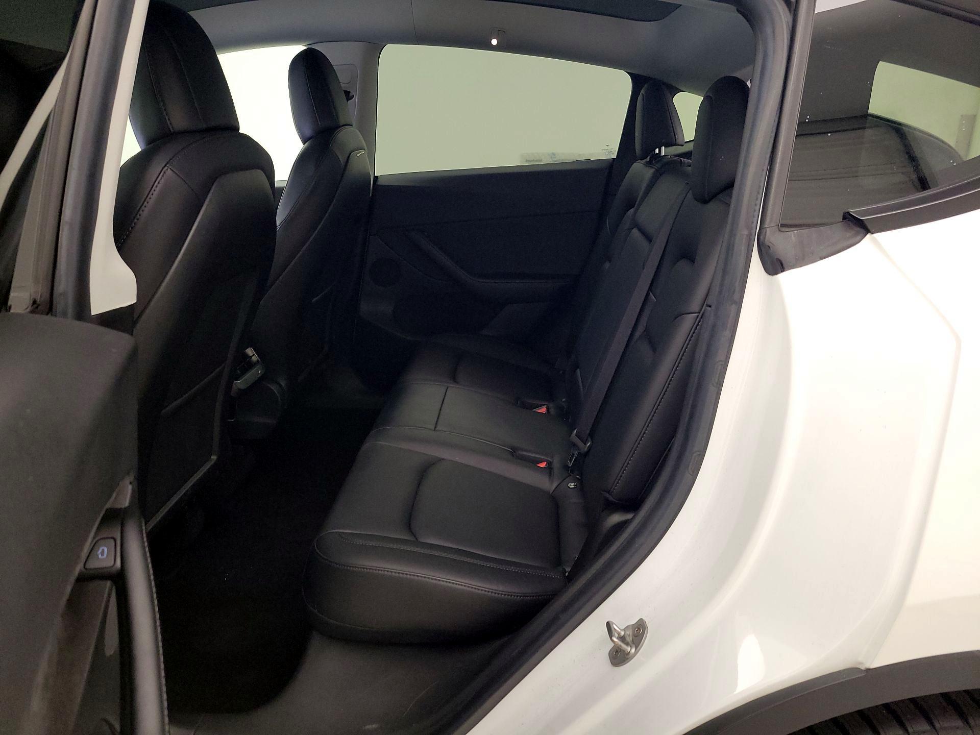 Thumbnail: 2021 Tesla Model Y - 20