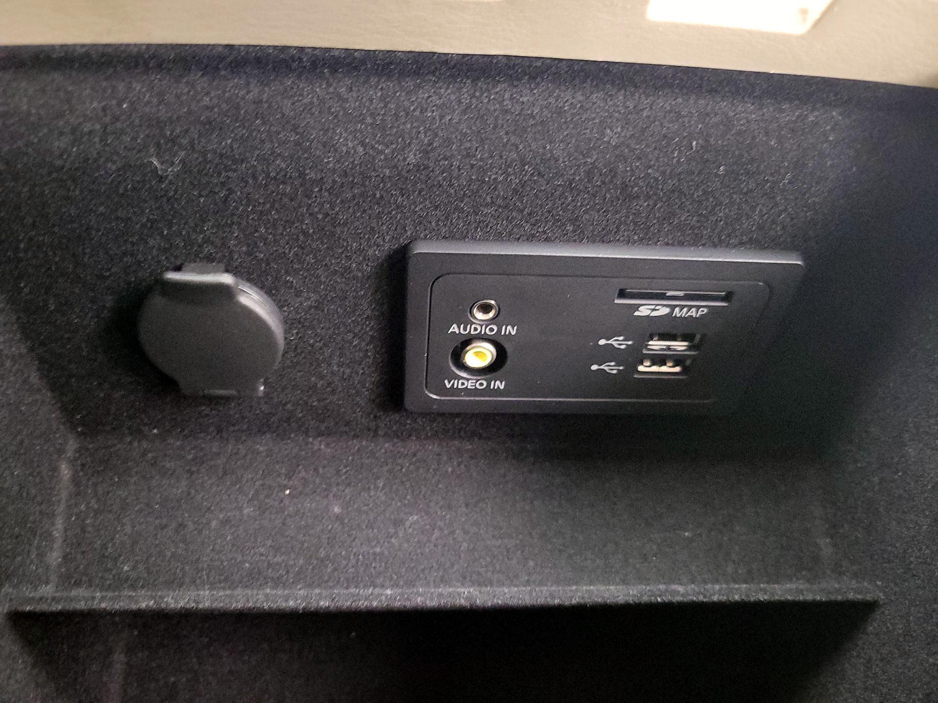 Thumbnail: 2018 INFINITI QX60 - 19