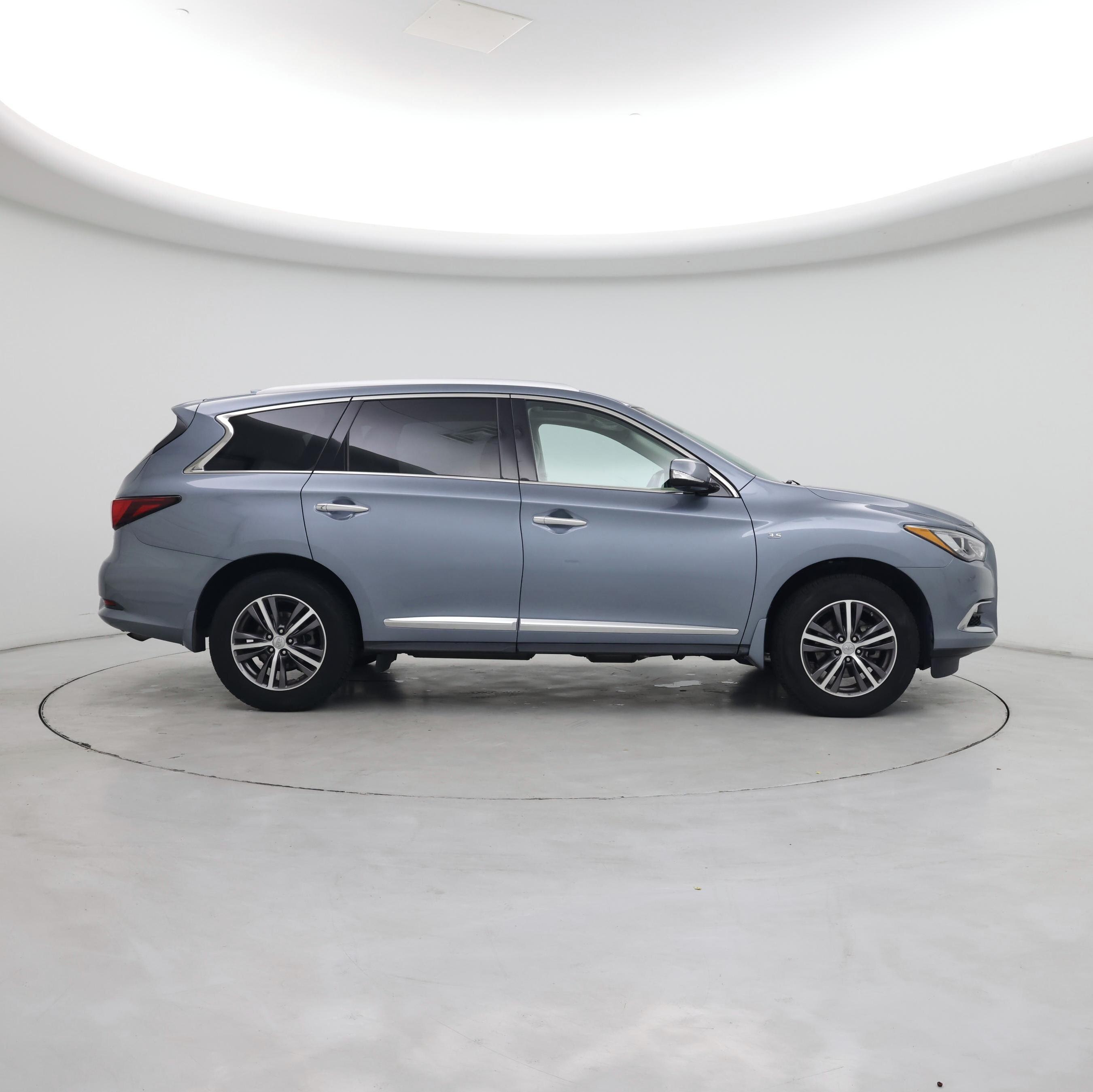 Thumbnail: 2018 INFINITI QX60 - 7