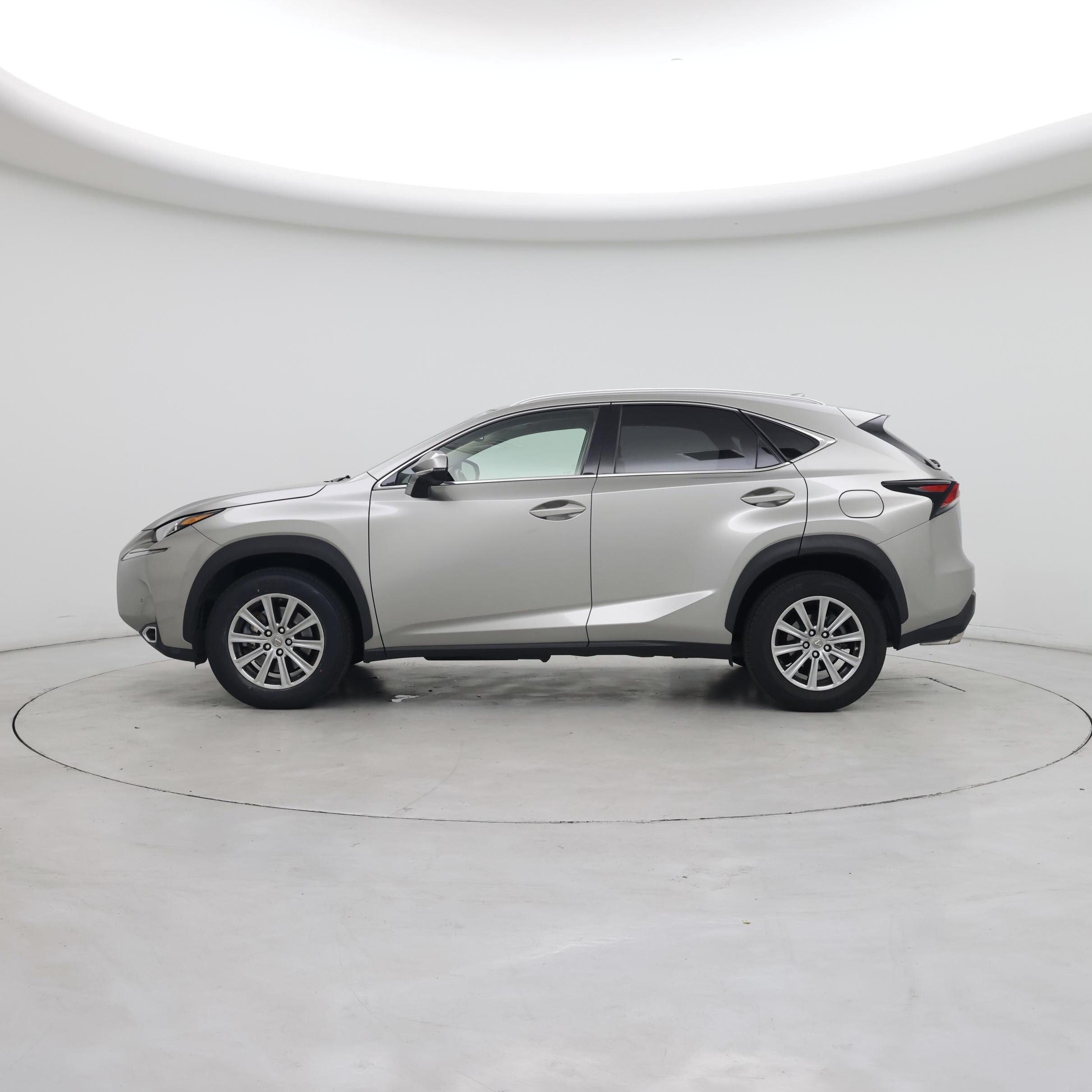 Thumbnail: 2016 Lexus NX - 3