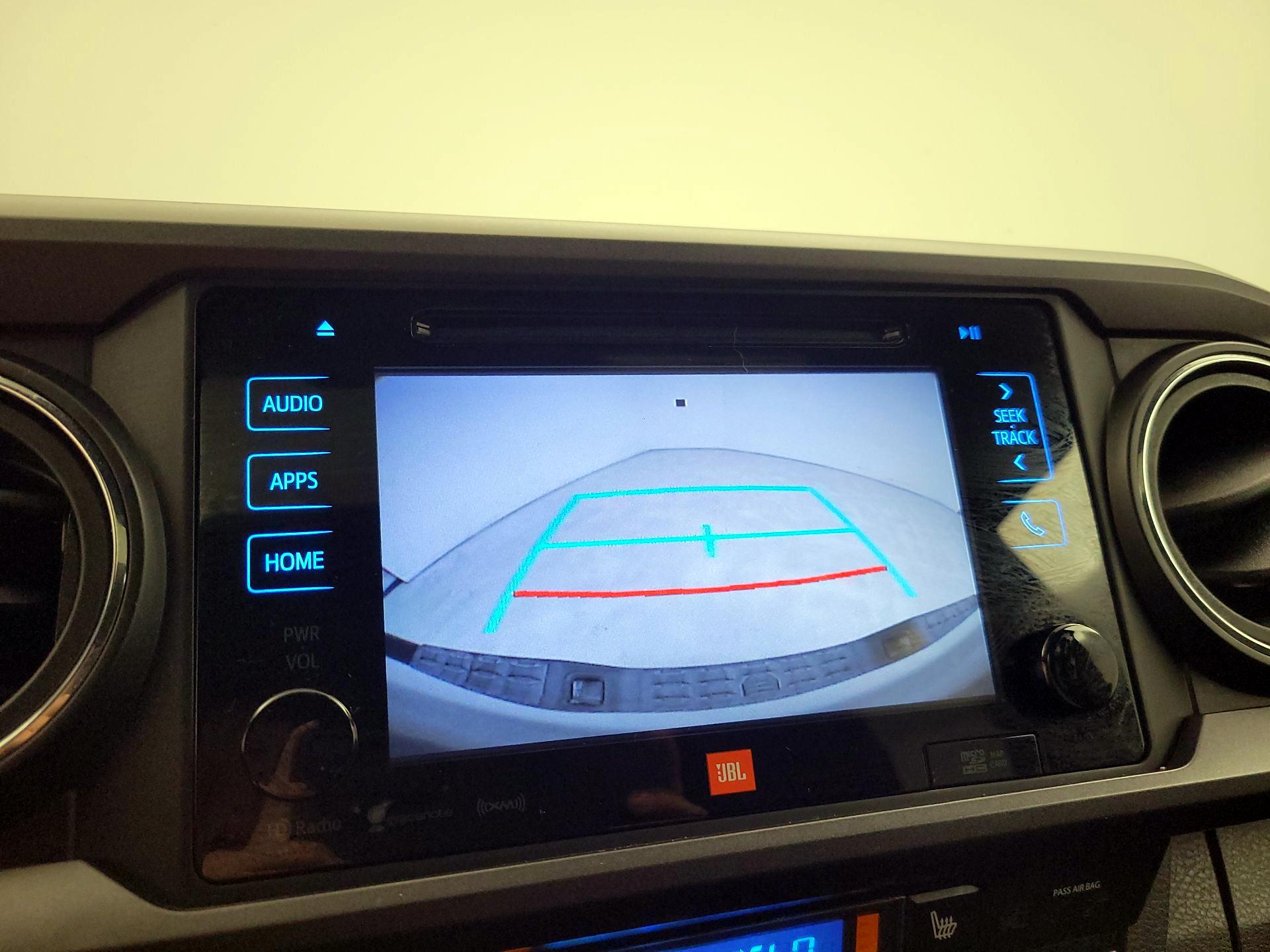 Thumbnail: 2019 Toyota Tacoma - 14