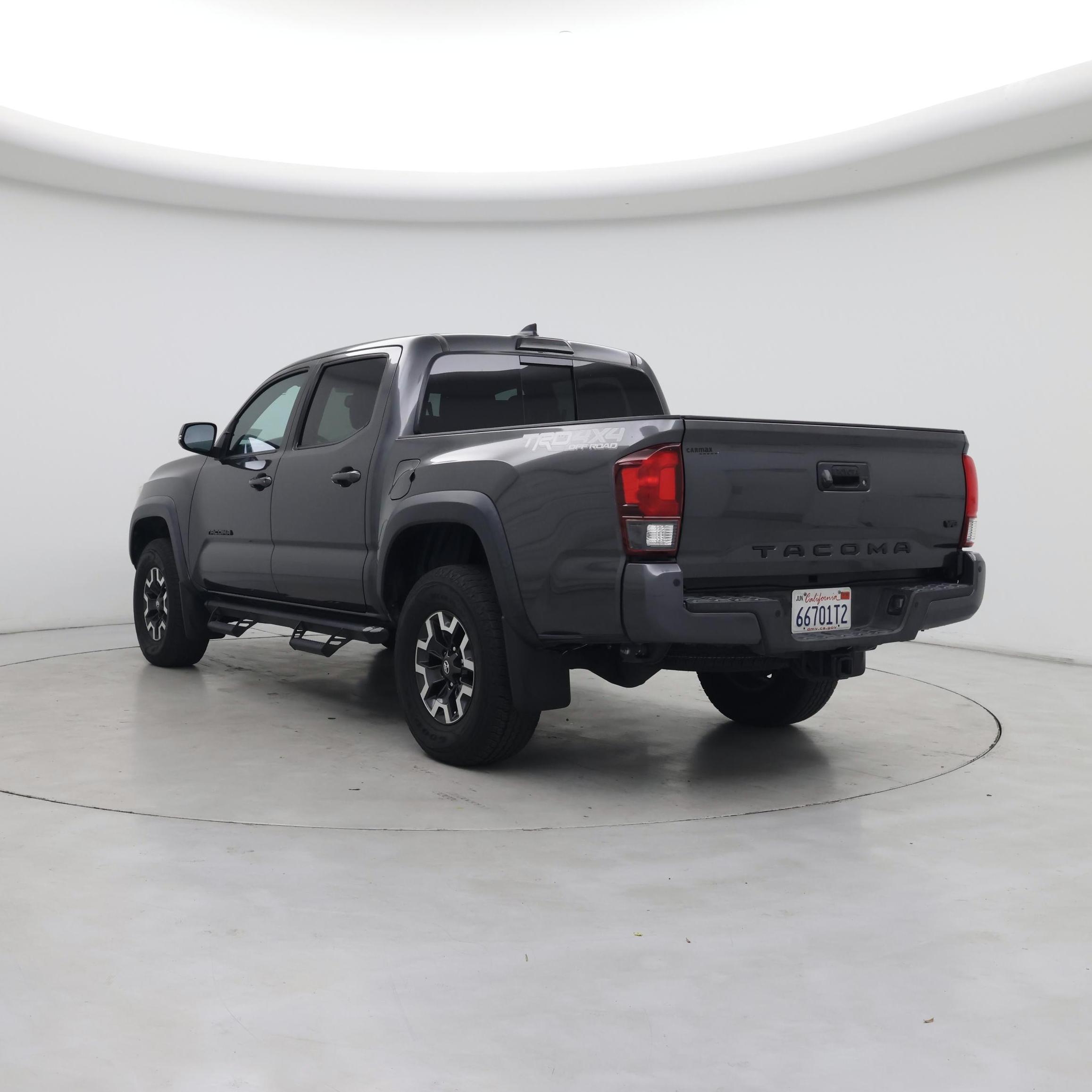 Thumbnail: 2019 Toyota Tacoma - 2
