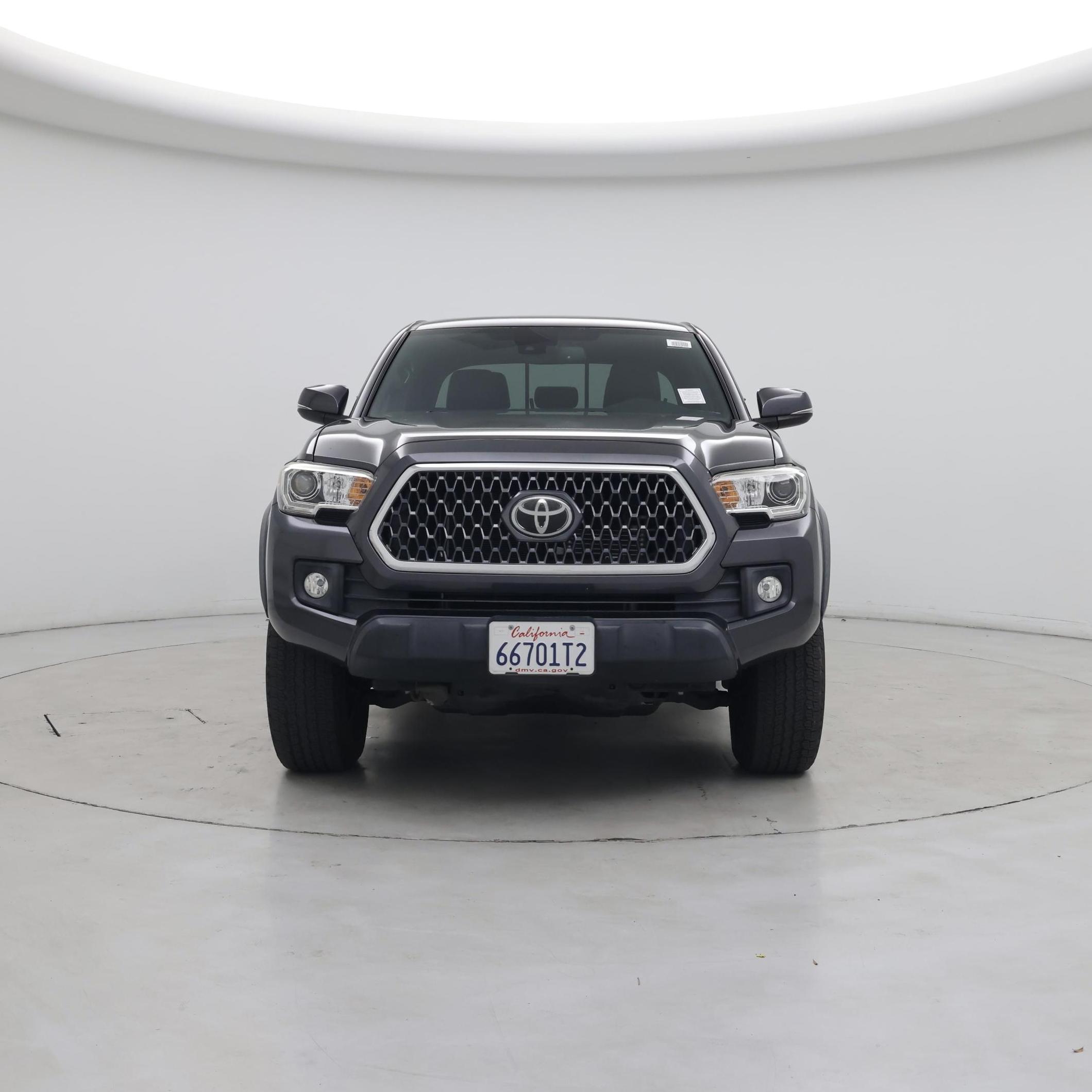Thumbnail: 2019 Toyota Tacoma - 5