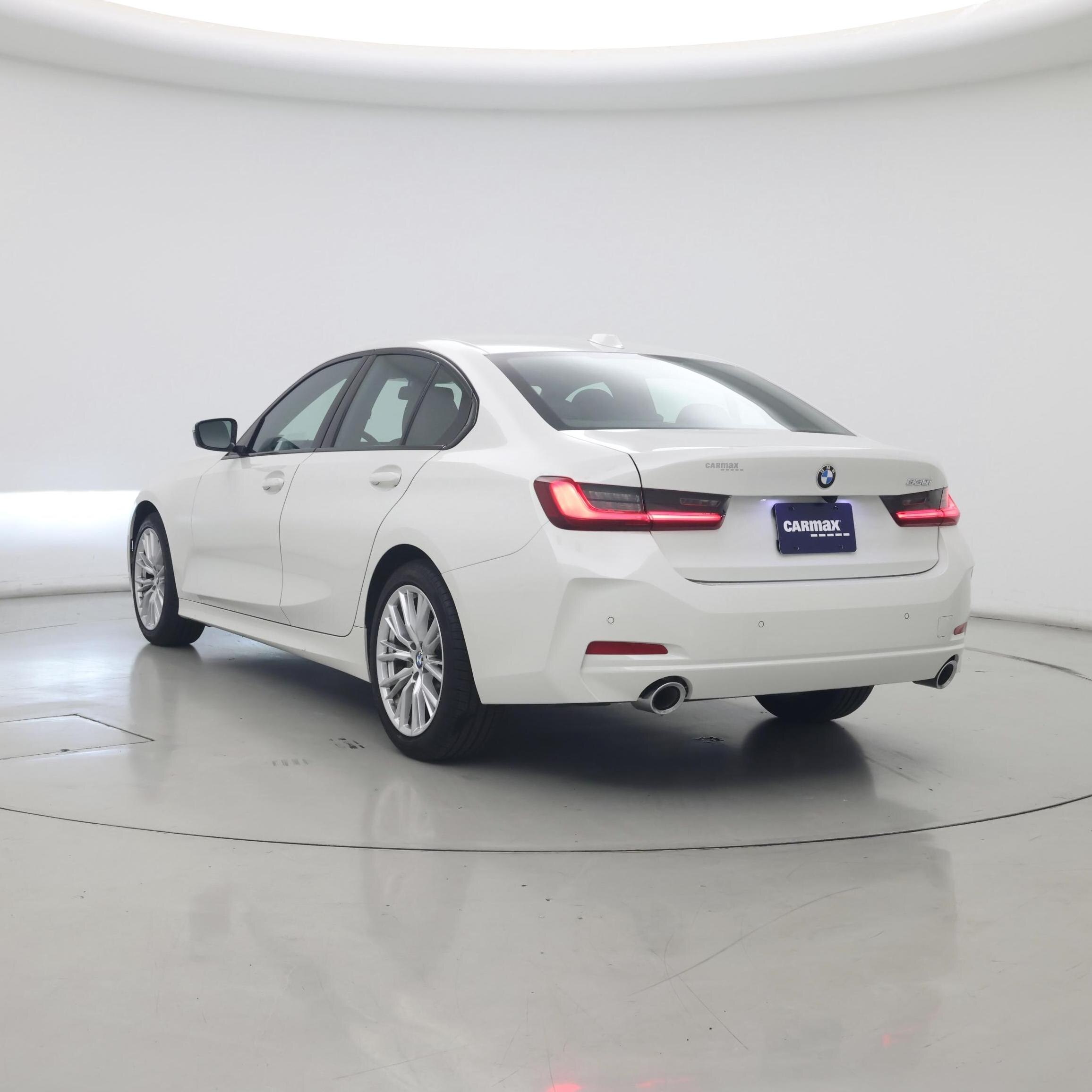 Thumbnail: 2023 BMW 3 Series - 2