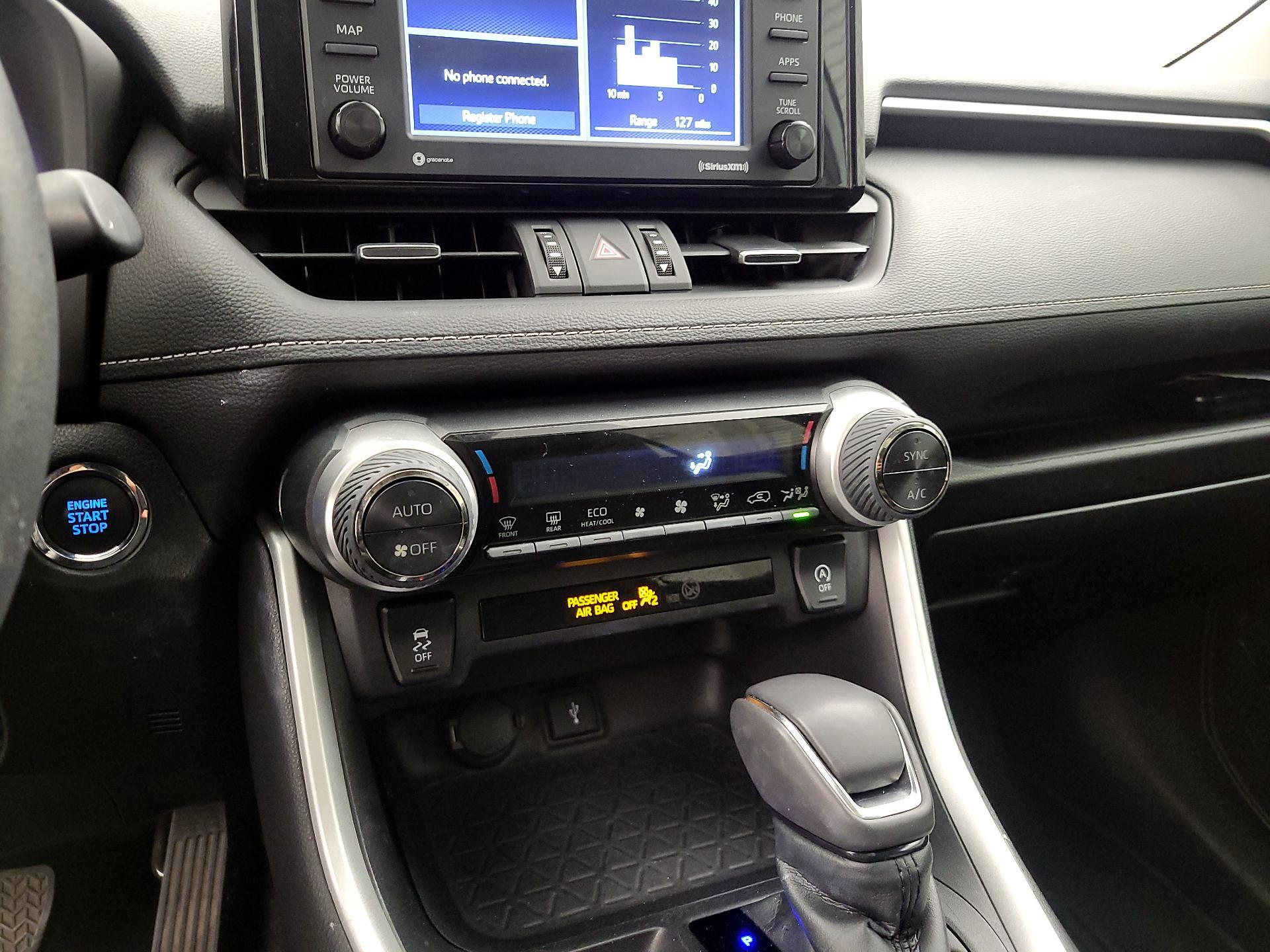 Thumbnail: 2022 Toyota RAV4 - 16