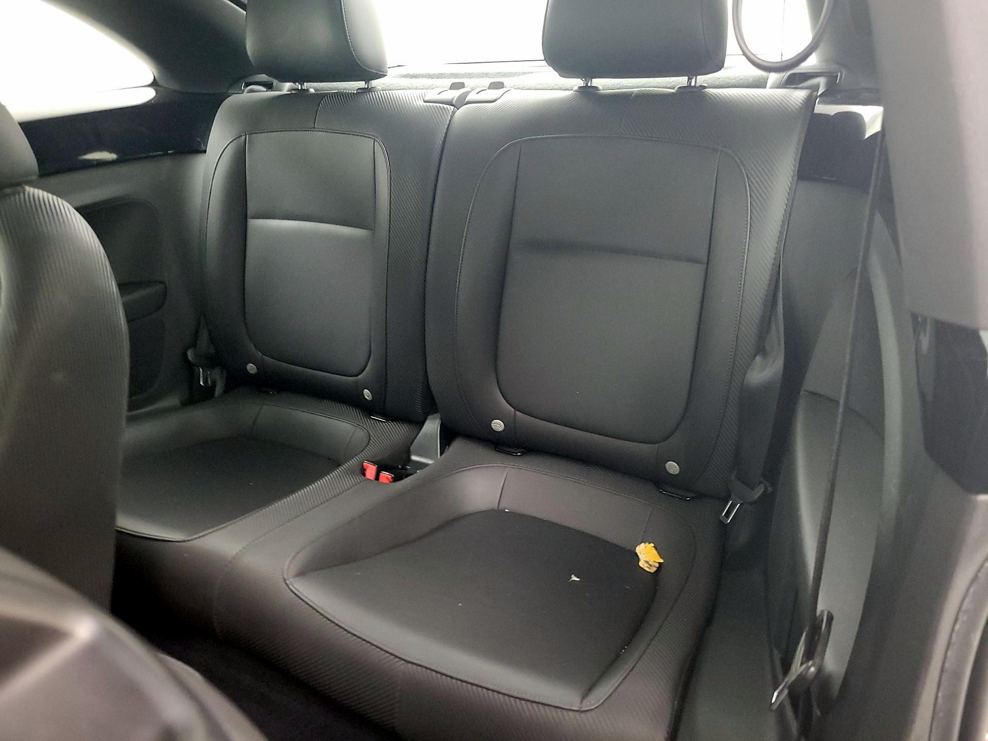 Thumbnail: 2014 Volkswagen Beetle - 18