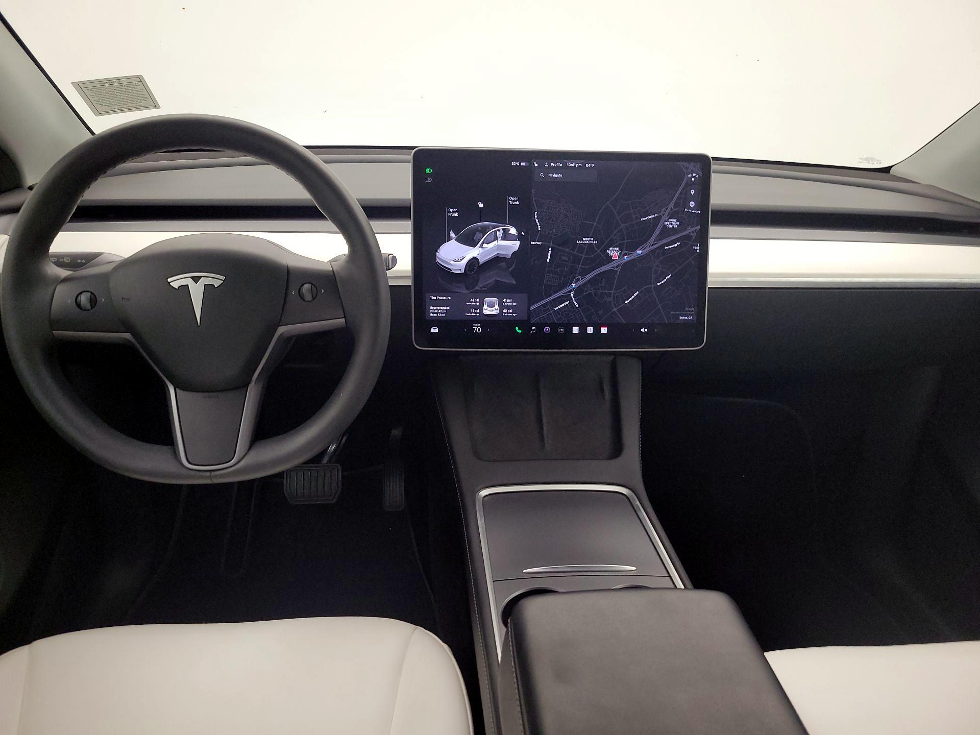 Thumbnail: 2024 Tesla Model Y - 9