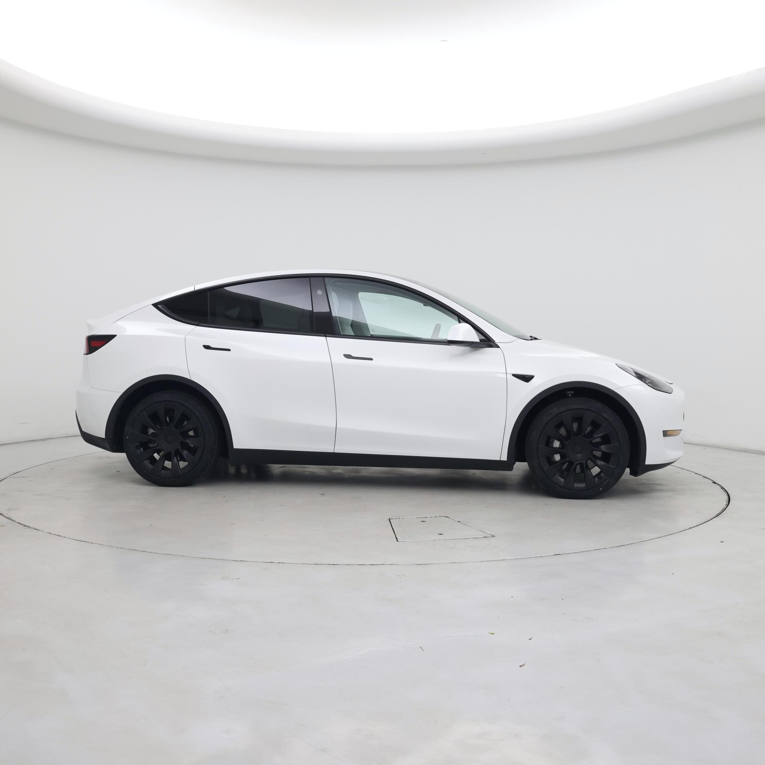 Thumbnail: 2024 Tesla Model Y - 7