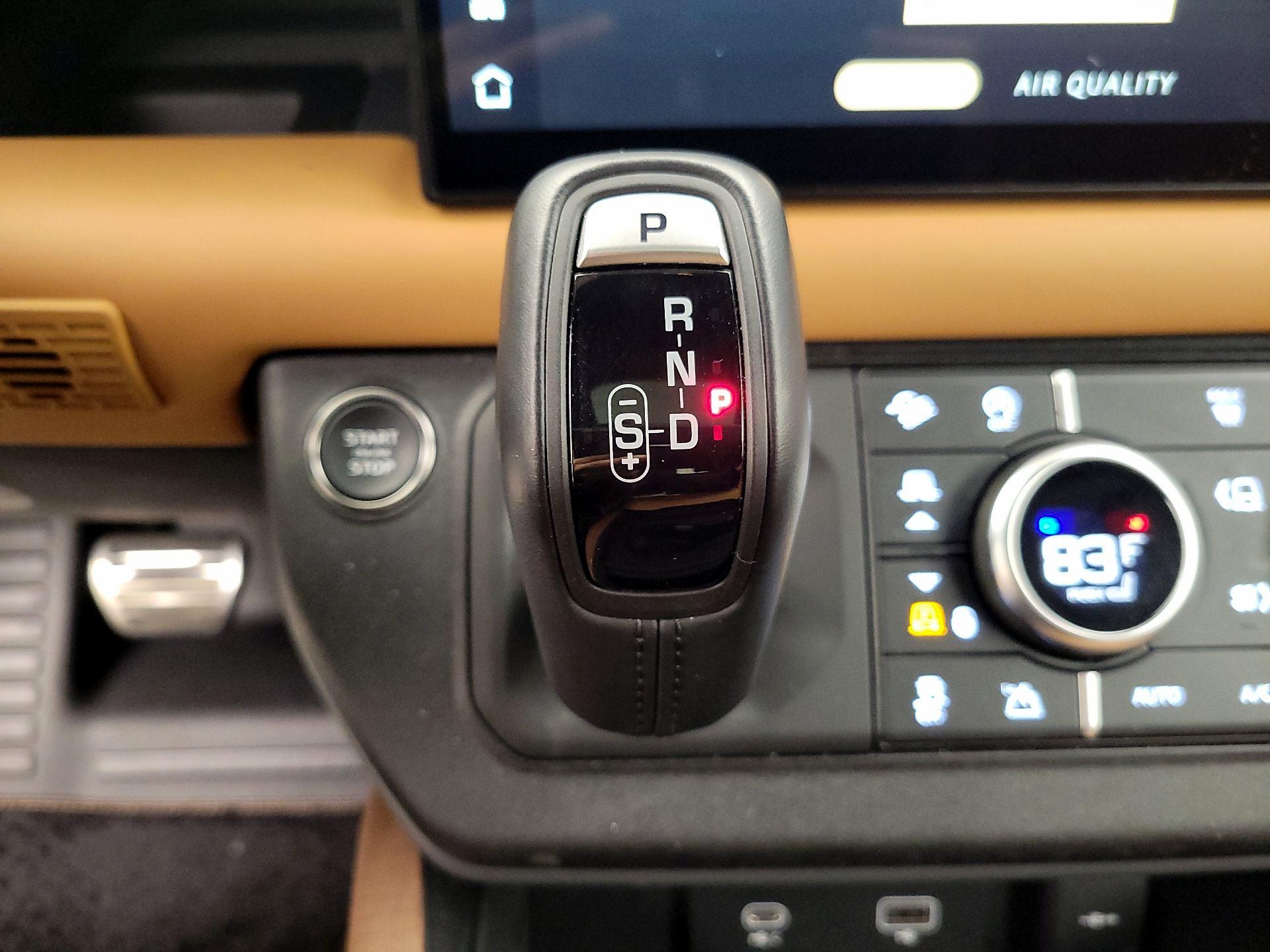 Thumbnail: 2023 Land Rover Defender - 17