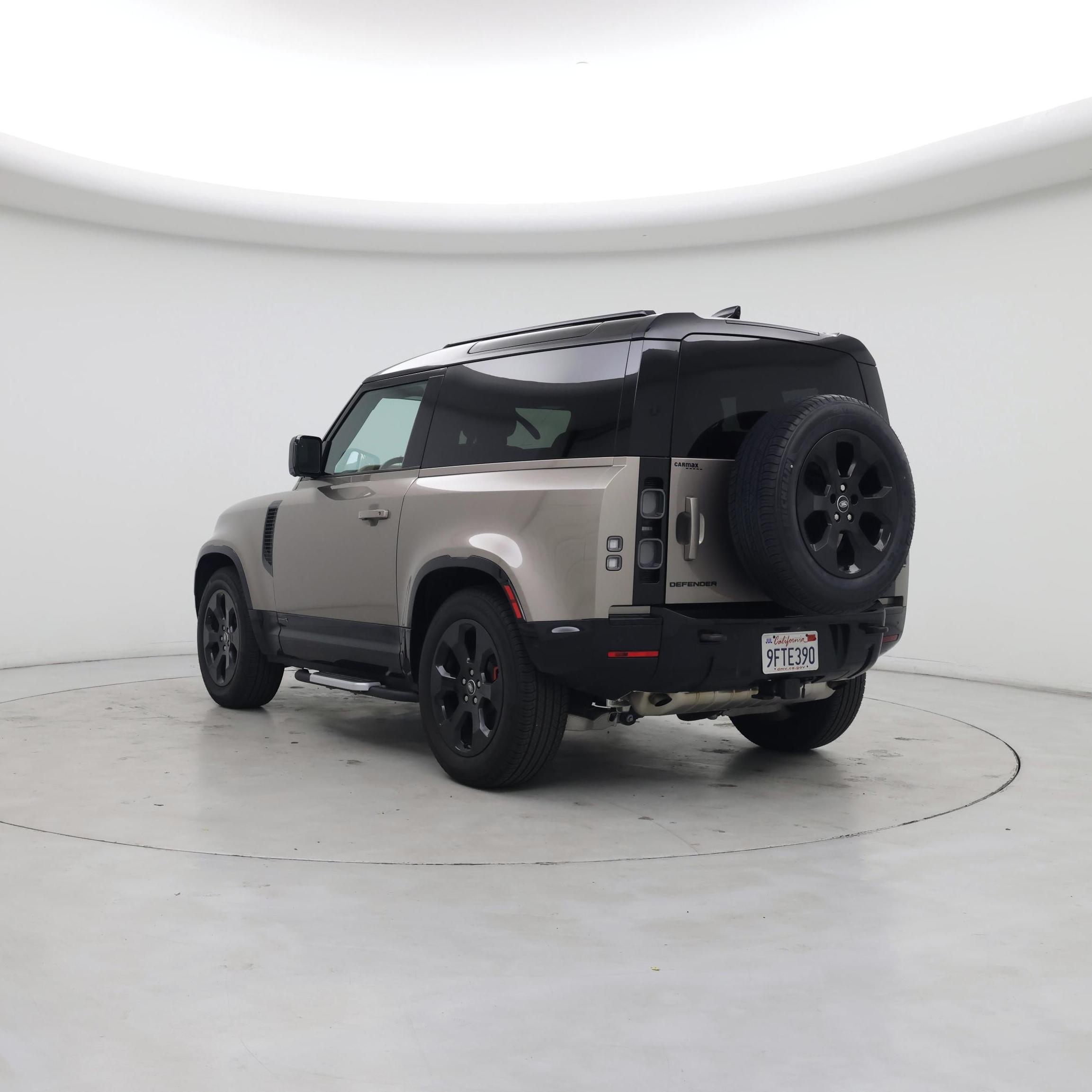 Thumbnail: 2023 Land Rover Defender - 2