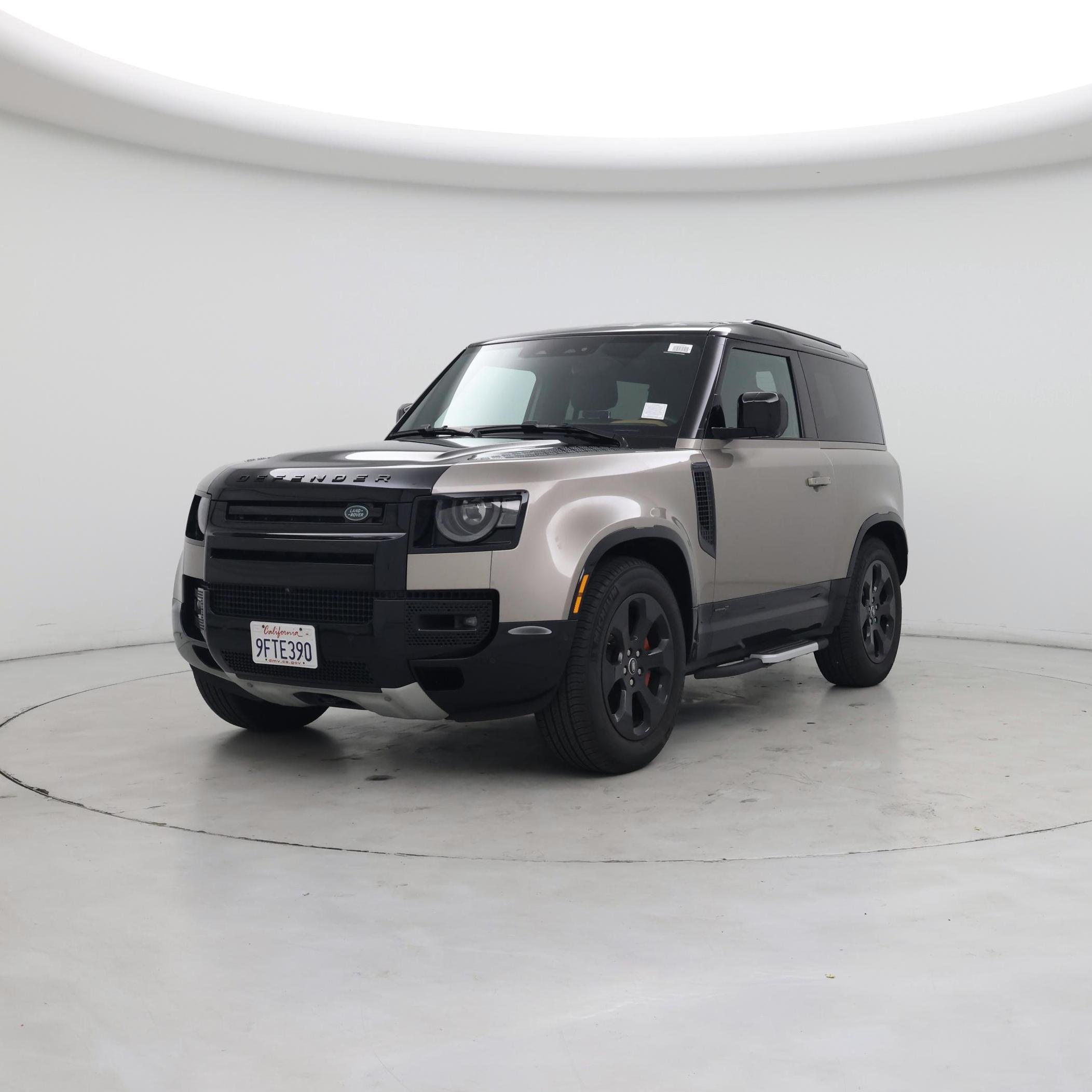 Thumbnail: 2023 Land Rover Defender - 4