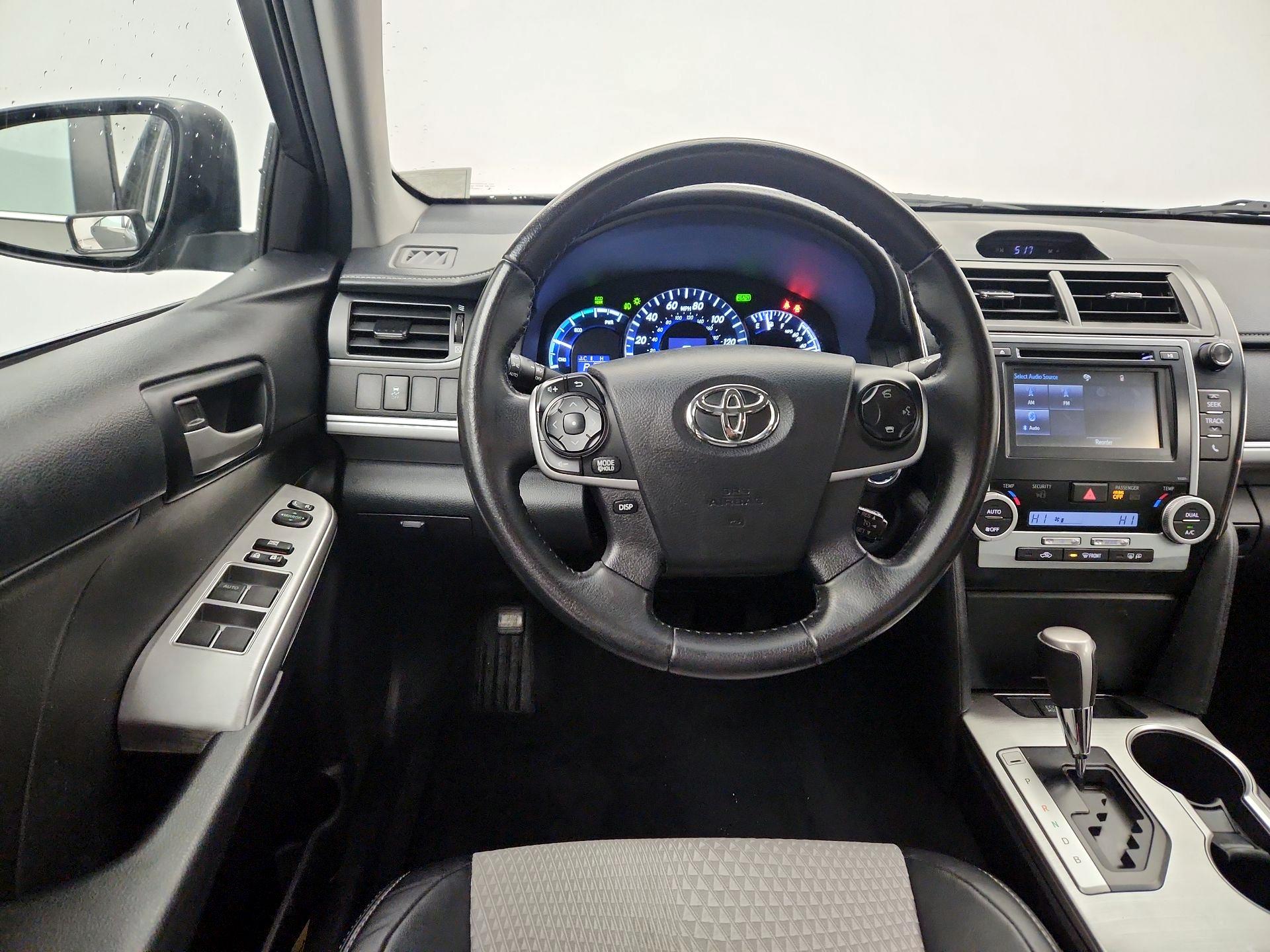 Thumbnail: 2014 Toyota Camry - 10