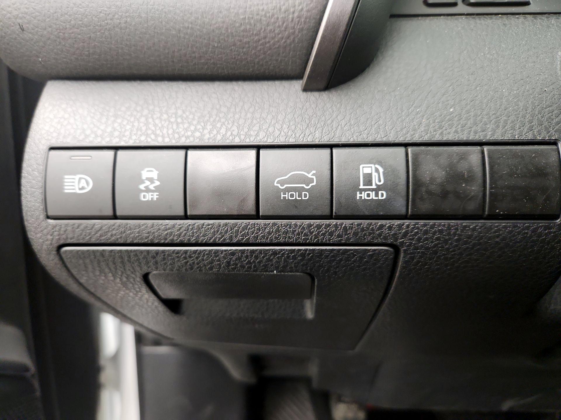 Thumbnail: 2024 Toyota Camry - 13