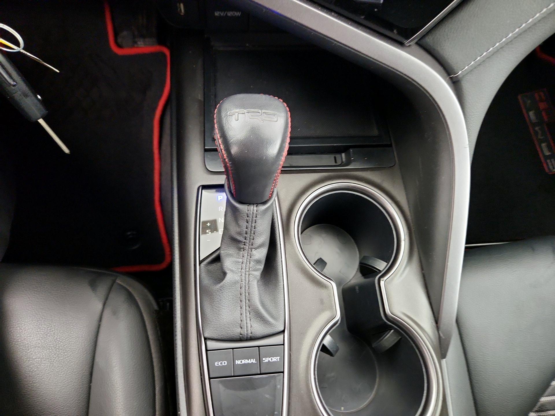 Thumbnail: 2024 Toyota Camry - 17