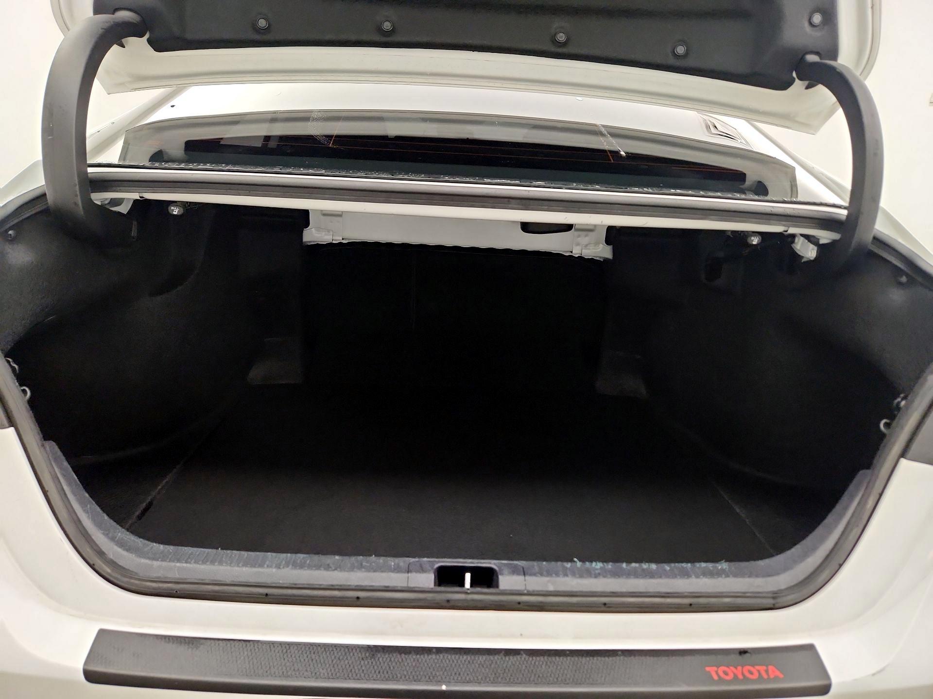 Thumbnail: 2024 Toyota Camry - 20