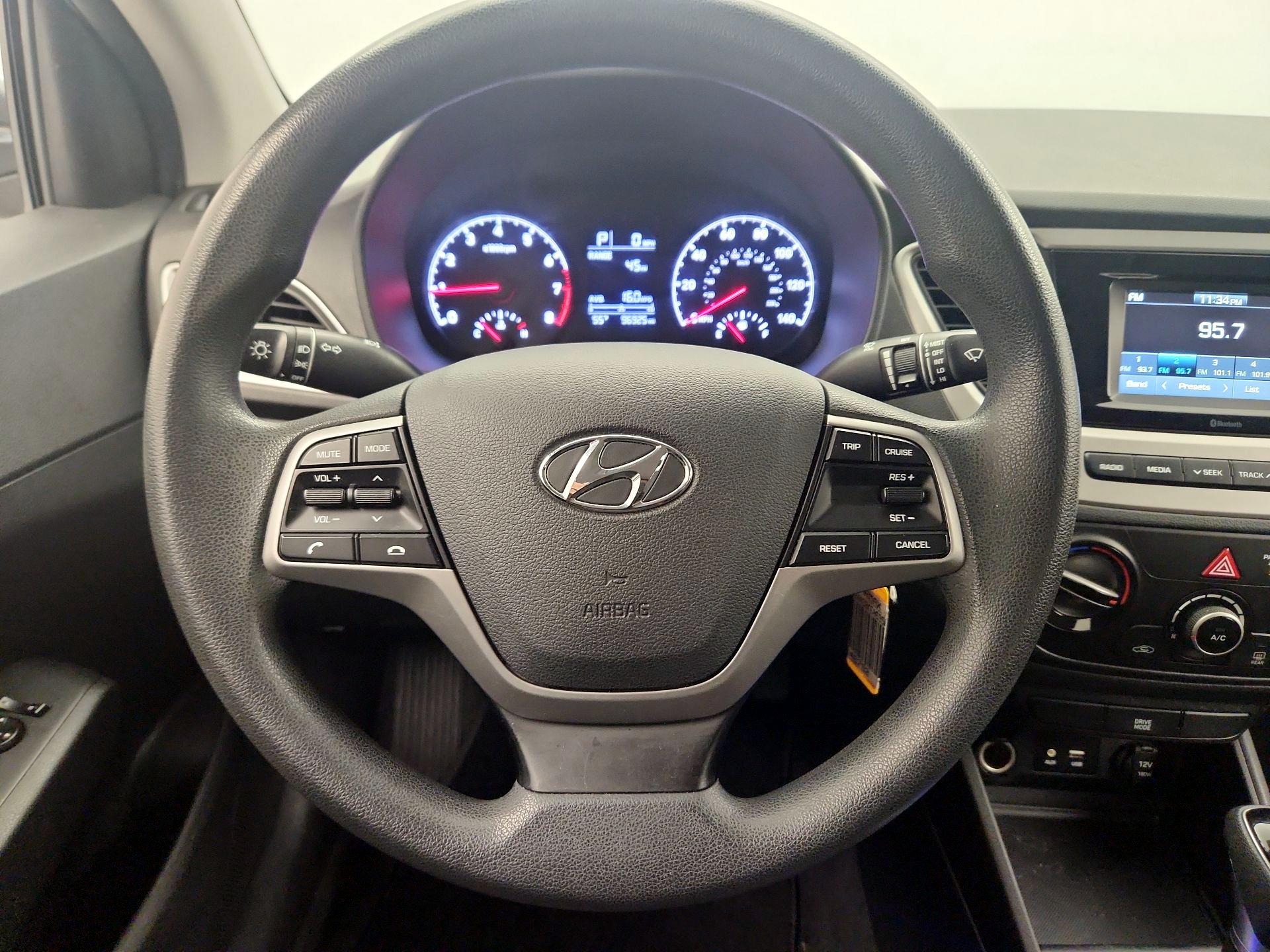 Thumbnail: 2019 Hyundai Accent - 10