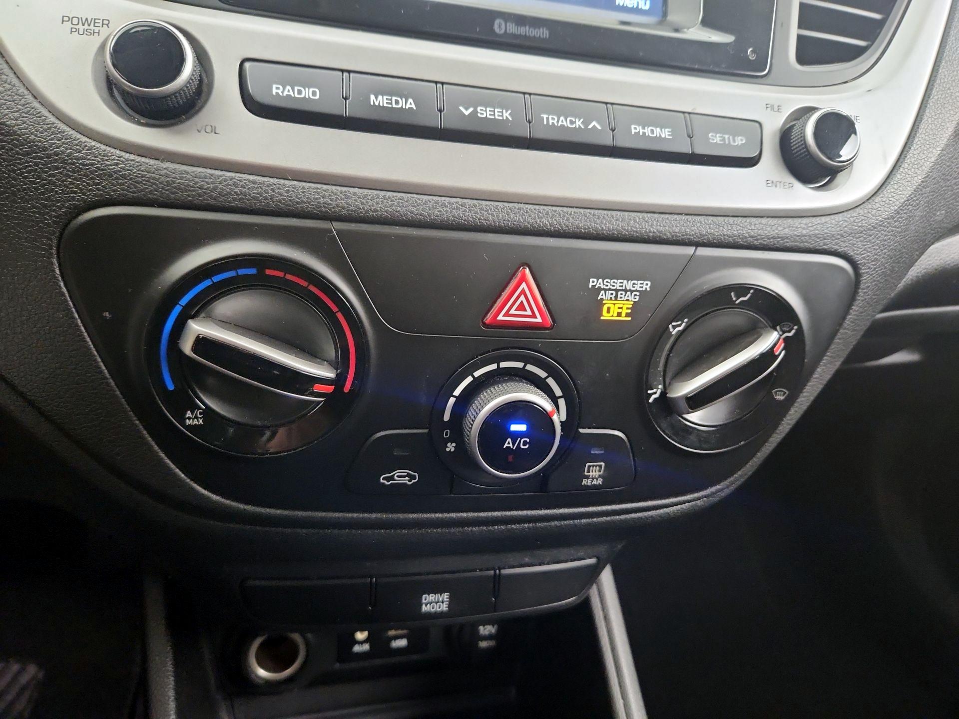 Thumbnail: 2019 Hyundai Accent - 16