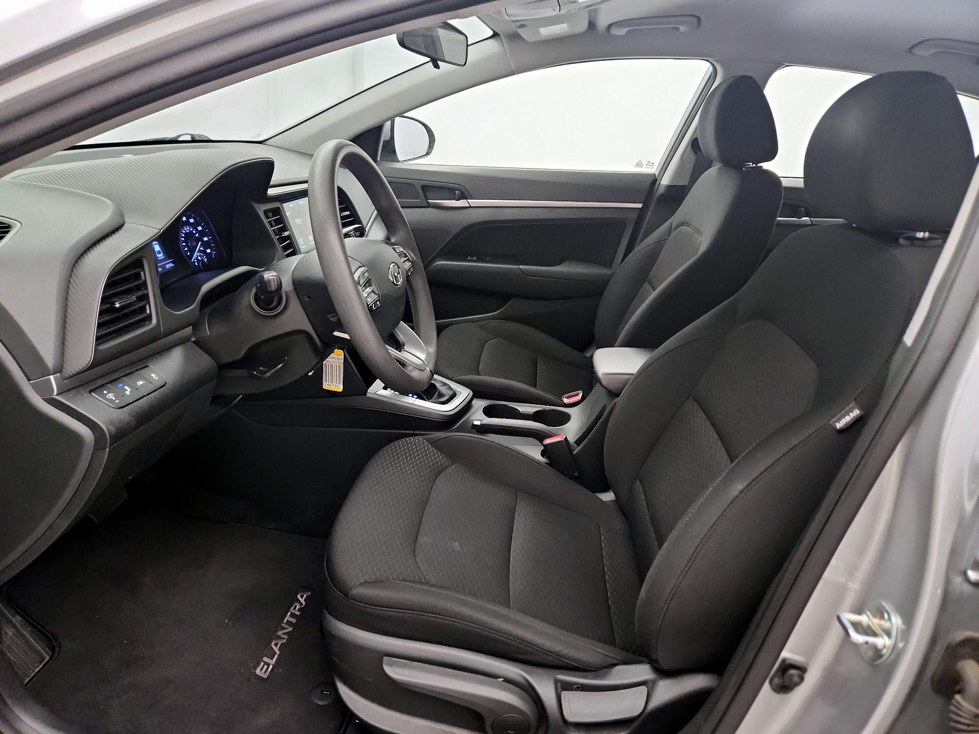 Thumbnail: 2020 Hyundai Elantra - 11