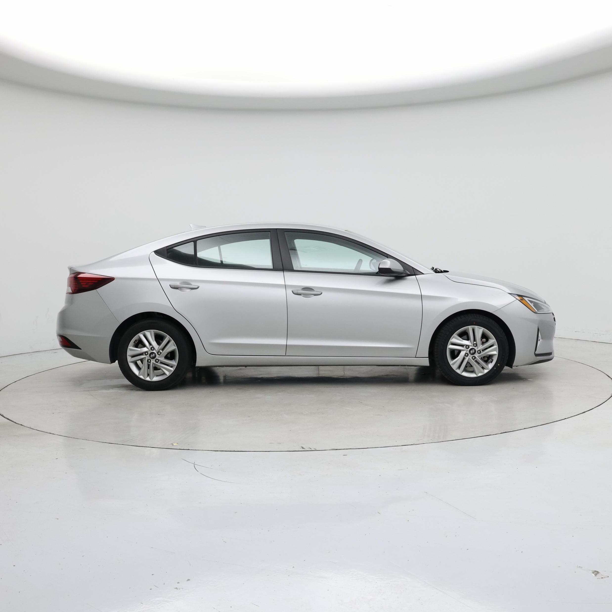 Thumbnail: 2020 Hyundai Elantra - 7