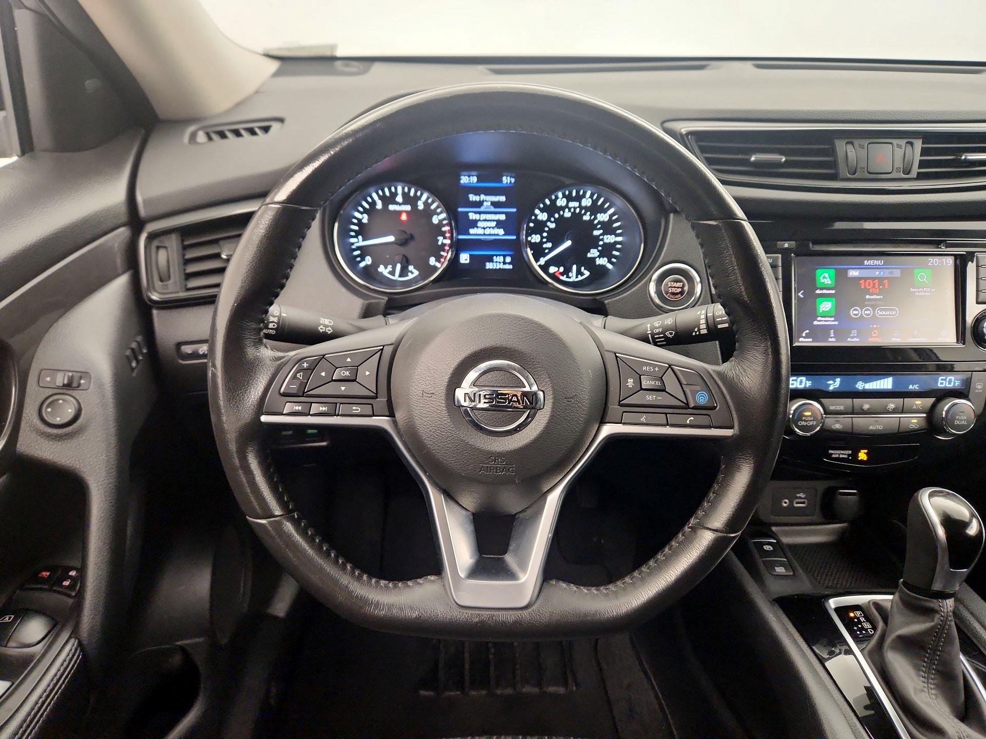 Thumbnail: 2019 Nissan Rogue - 10