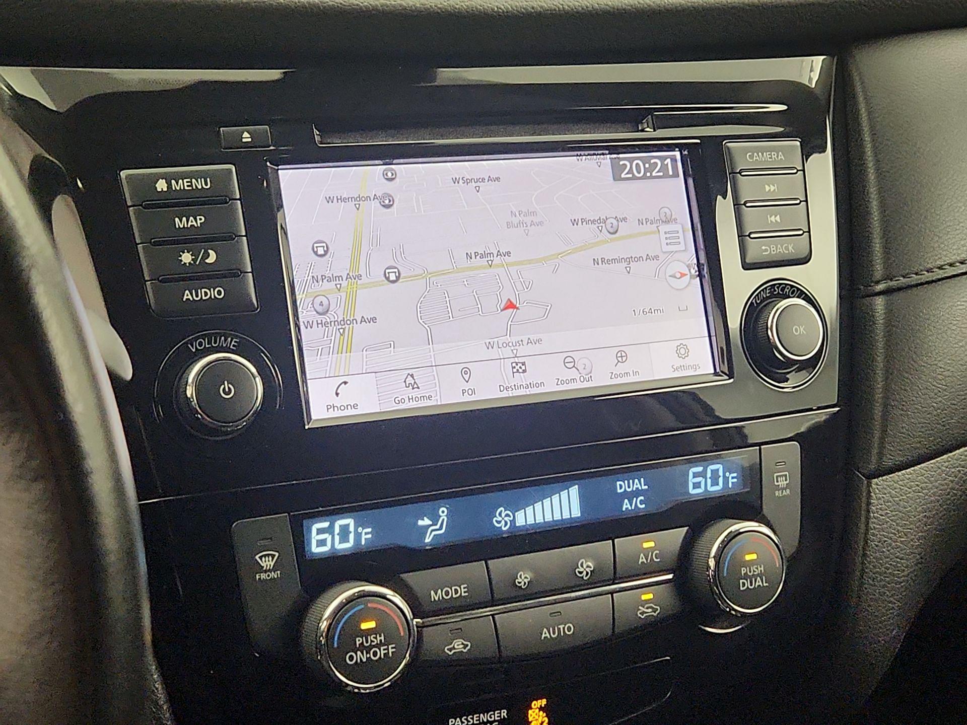 Thumbnail: 2019 Nissan Rogue - 14