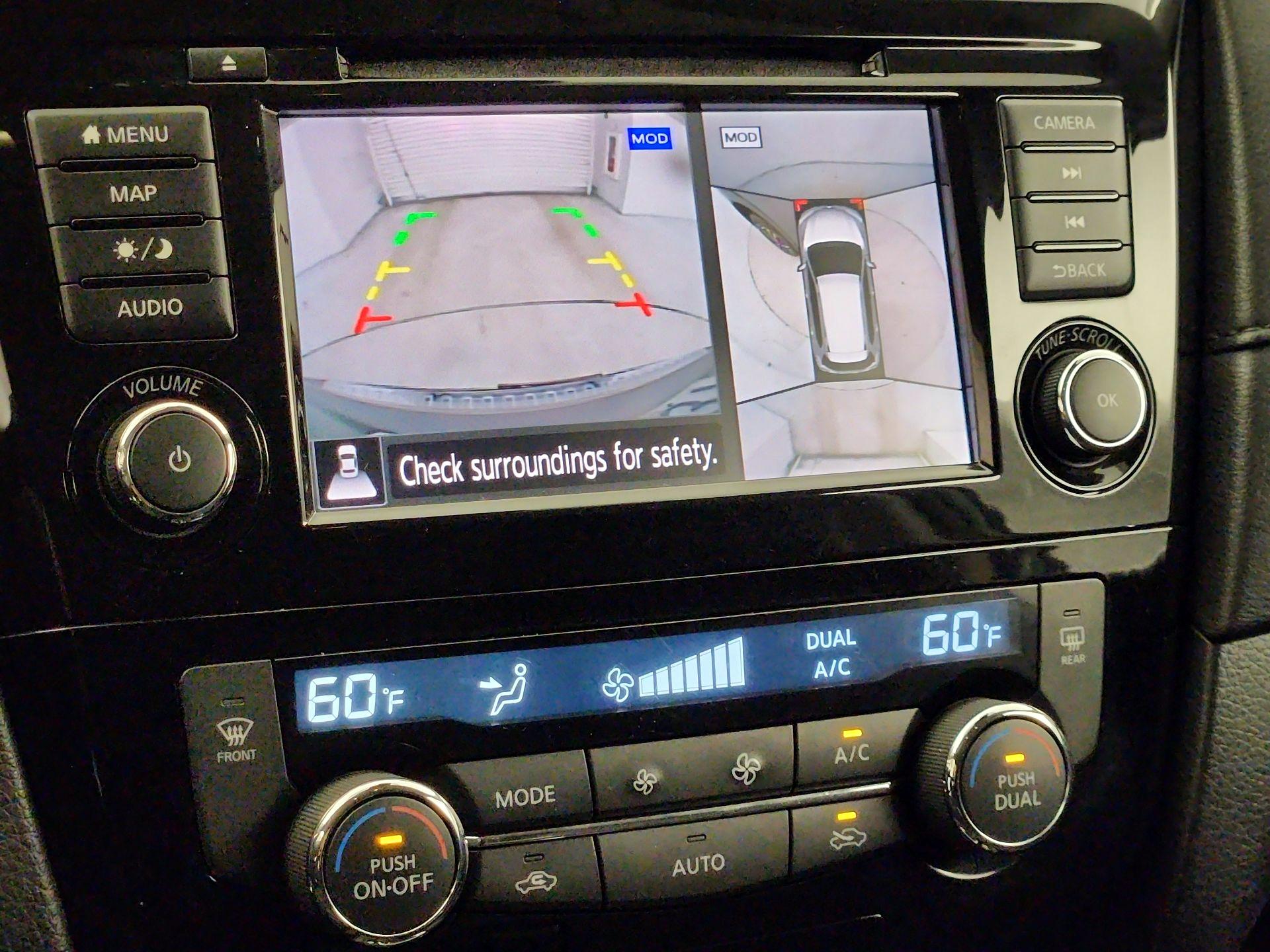 Thumbnail: 2019 Nissan Rogue - 15