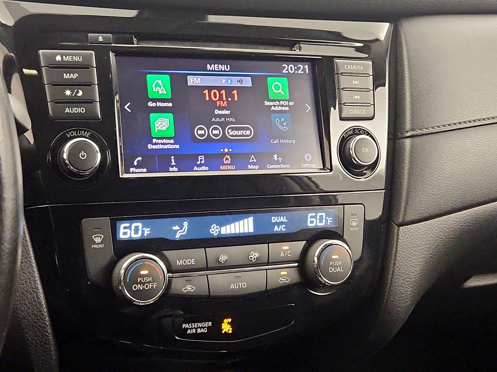 Thumbnail: 2019 Nissan Rogue - 16