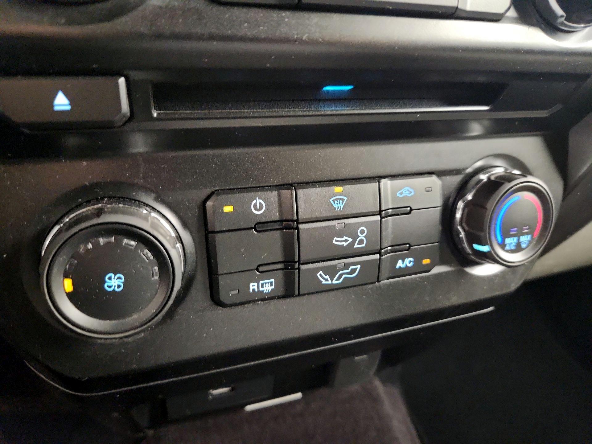 Thumbnail: 2016 Ford F-150 - 16