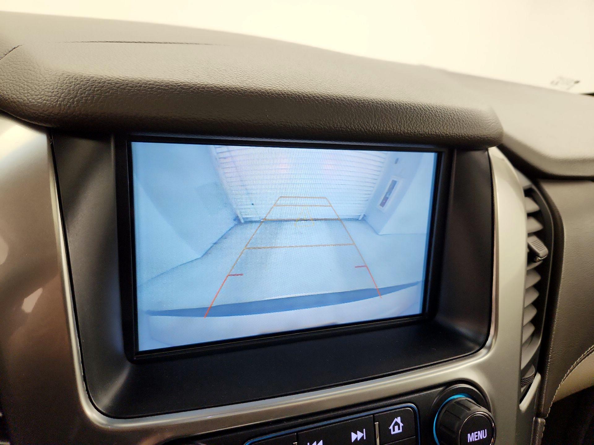 Thumbnail: 2019 Chevrolet Tahoe - 15