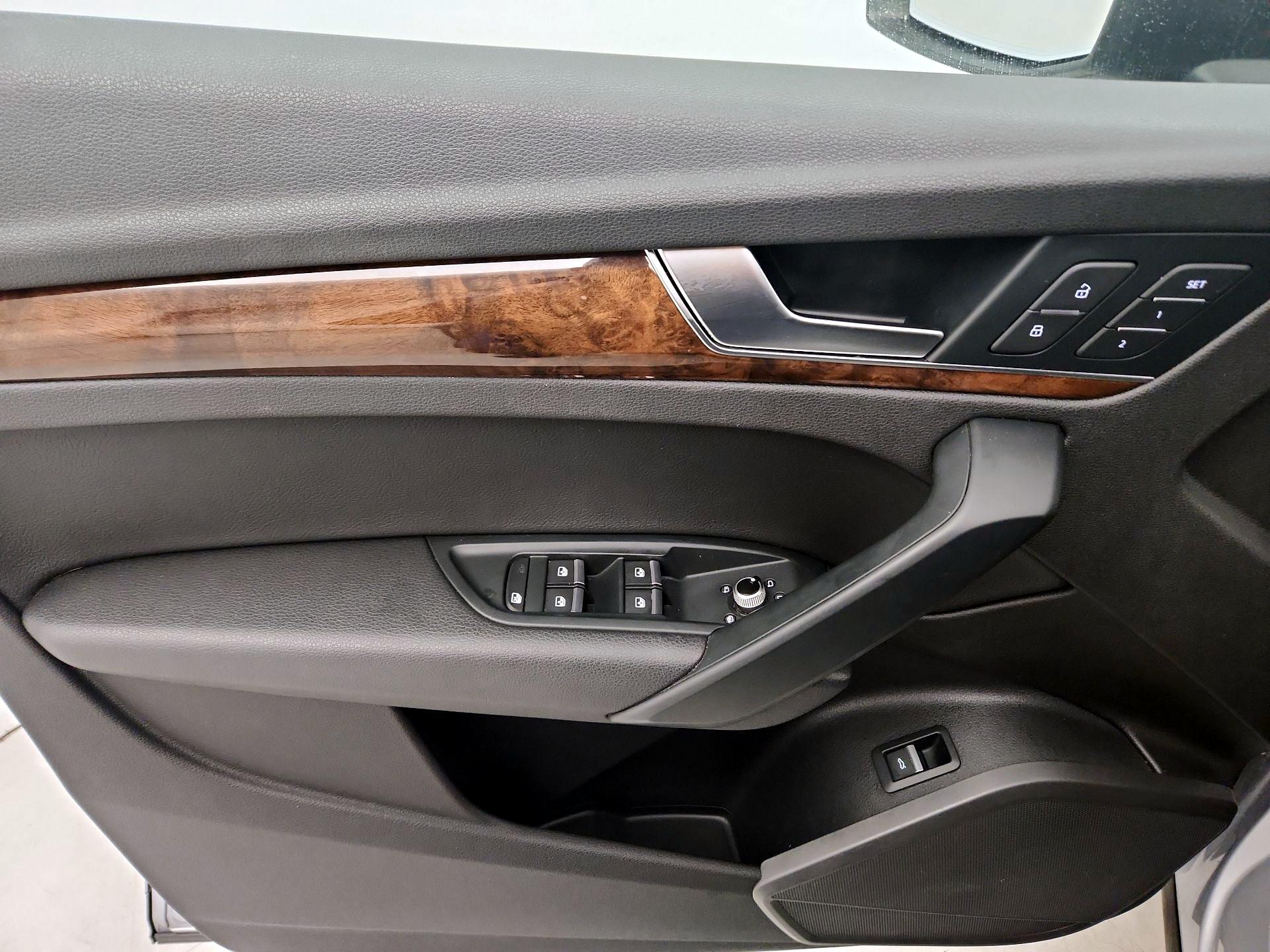 Thumbnail: 2018 Audi Q5 - 12