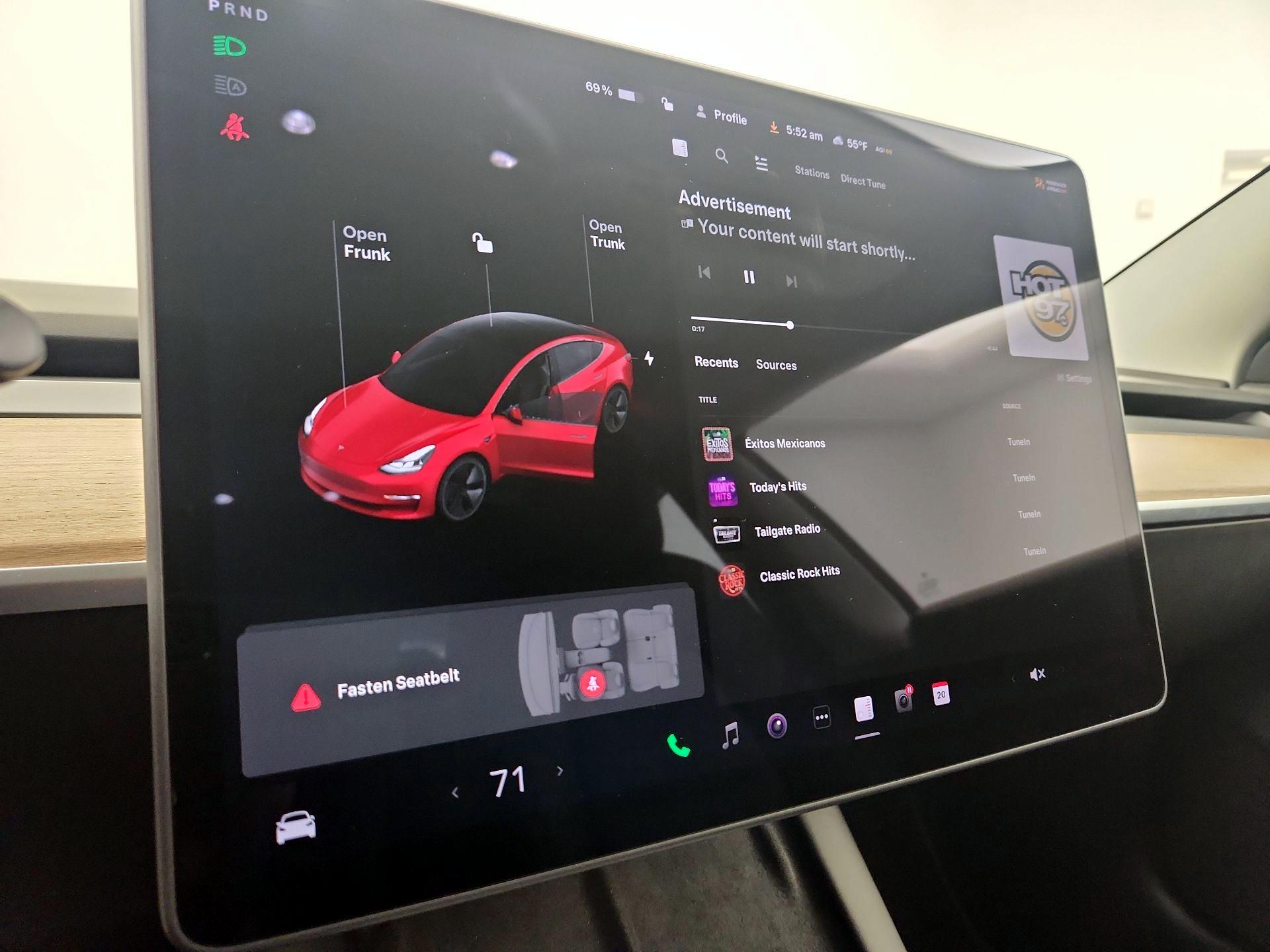 Thumbnail: 2021 Tesla Model 3 - 15