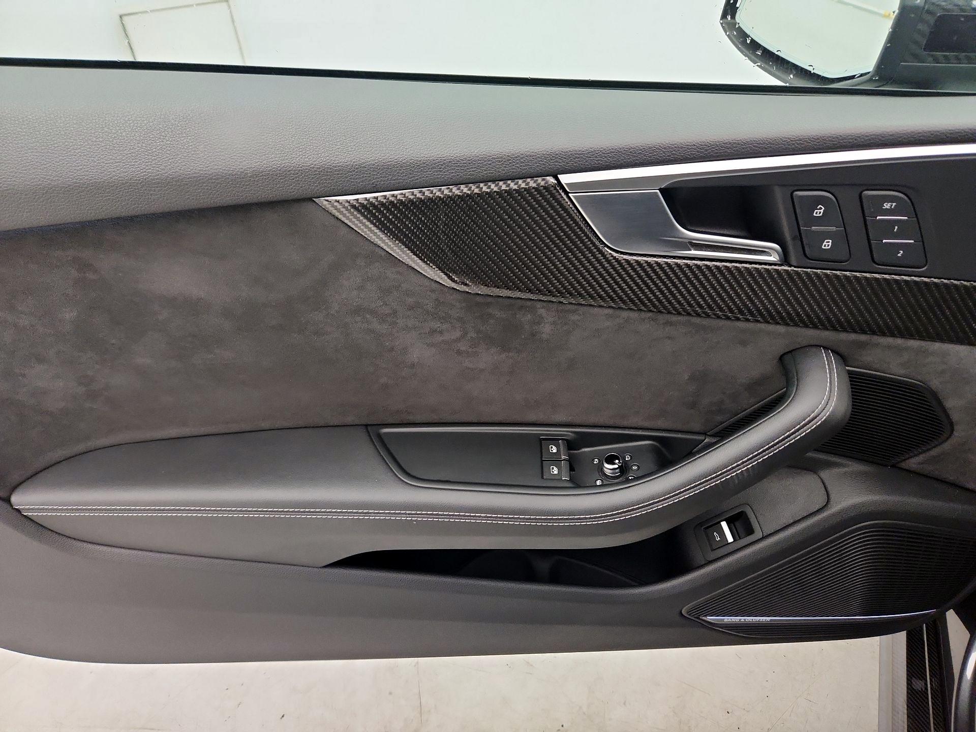 Thumbnail: 2019 Audi RS 5 - 12