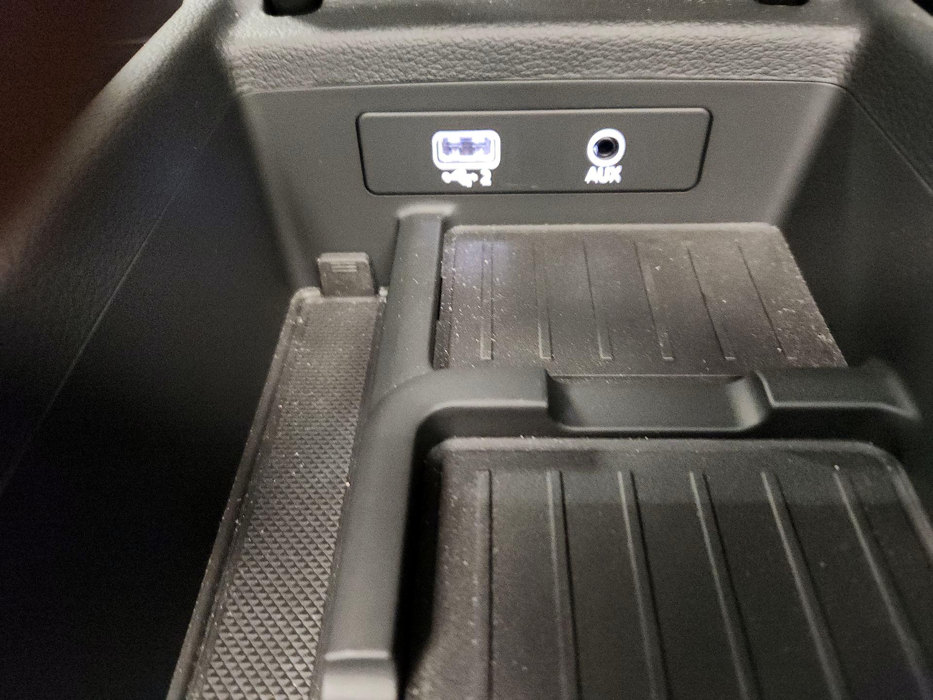 Thumbnail: 2019 Audi RS 5 - 19