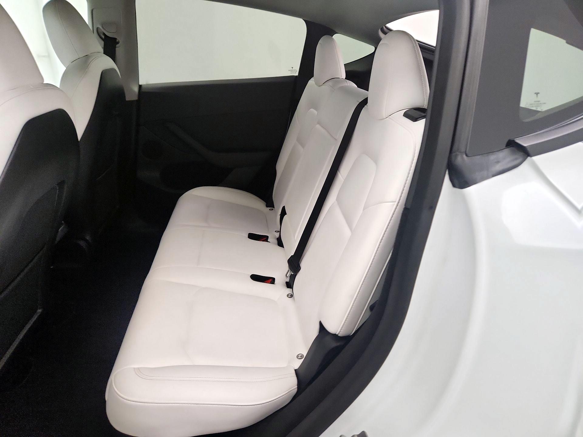 Thumbnail: 2023 Tesla Model Y - 19