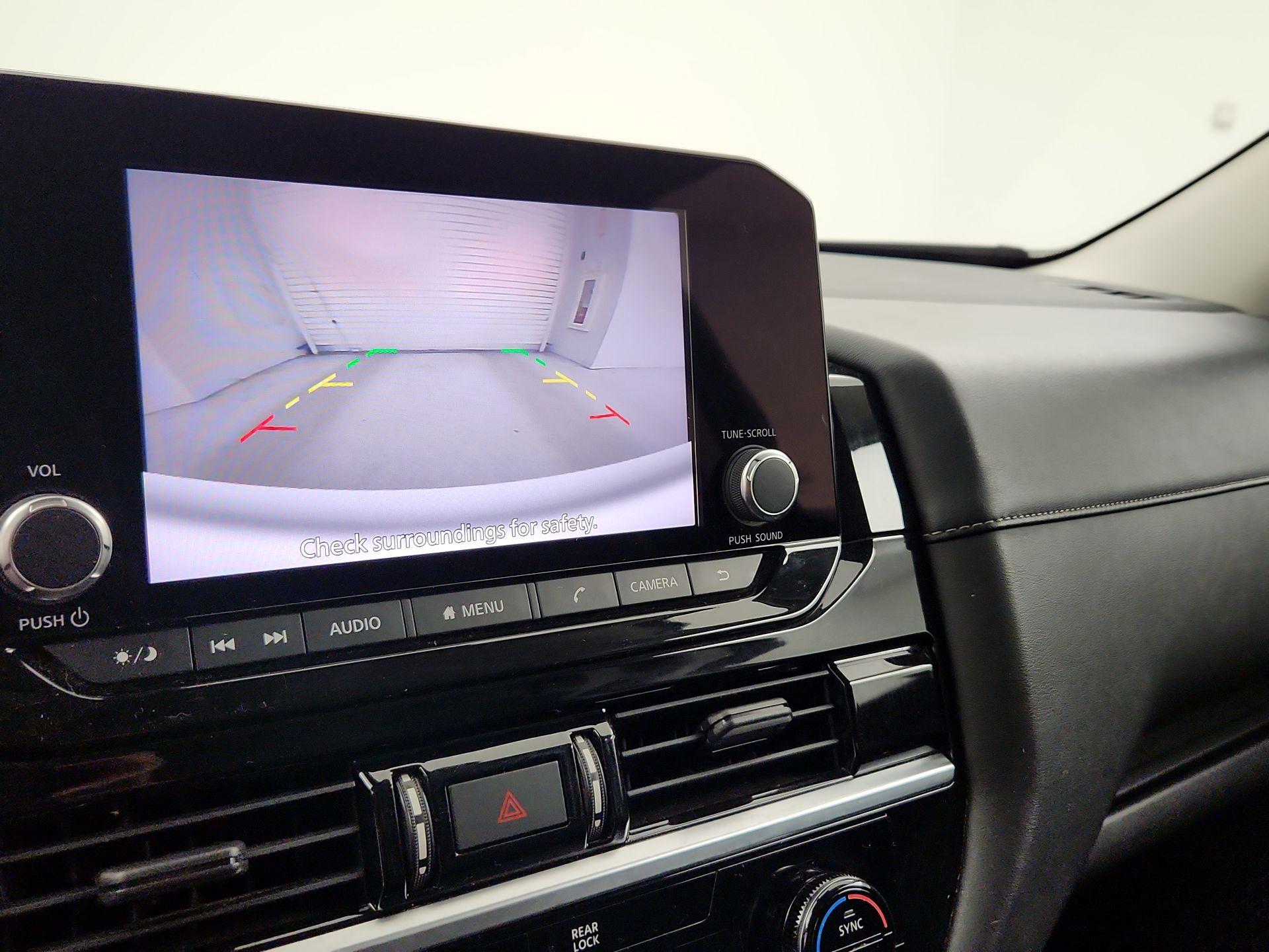 Thumbnail: 2022 Nissan Pathfinder - 13