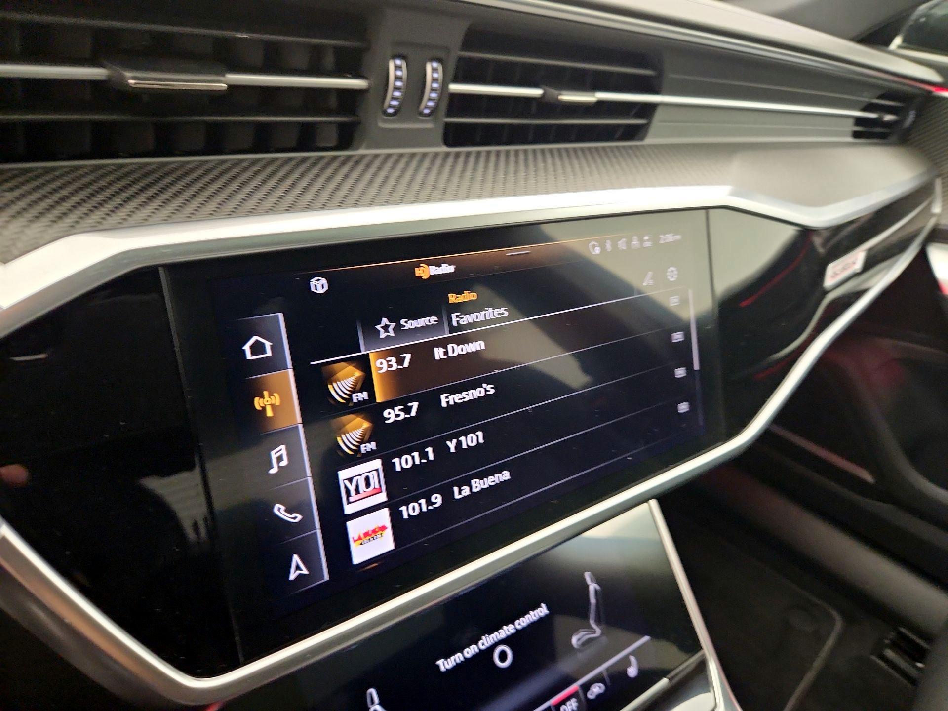 Thumbnail: 2021 Audi S6 - 15