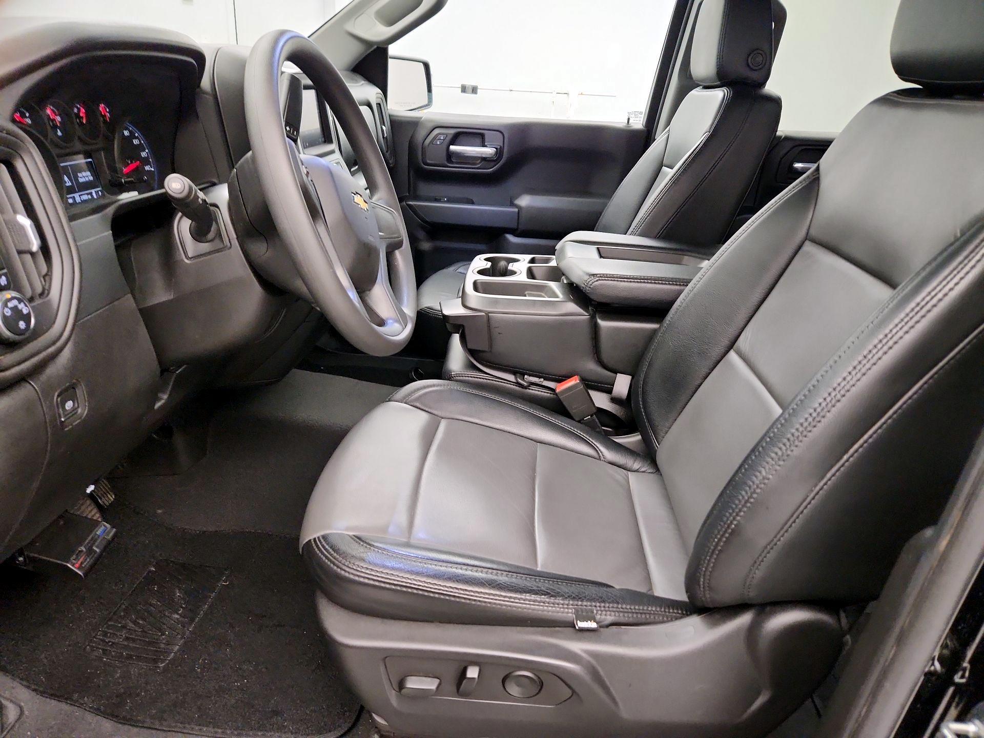 Thumbnail: 2022 Chevrolet Silverado 1500 - 11