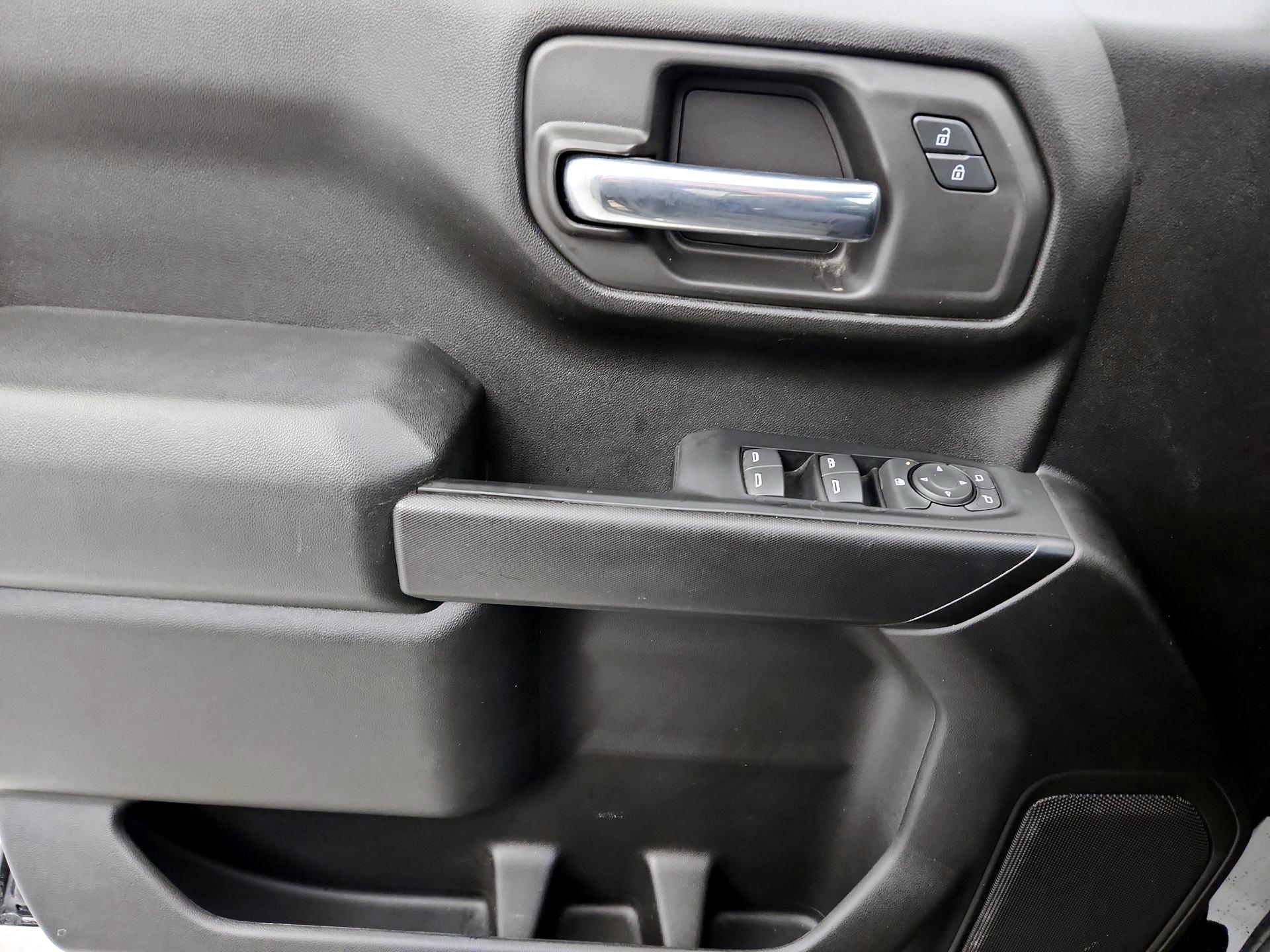 Thumbnail: 2022 Chevrolet Silverado 1500 - 12