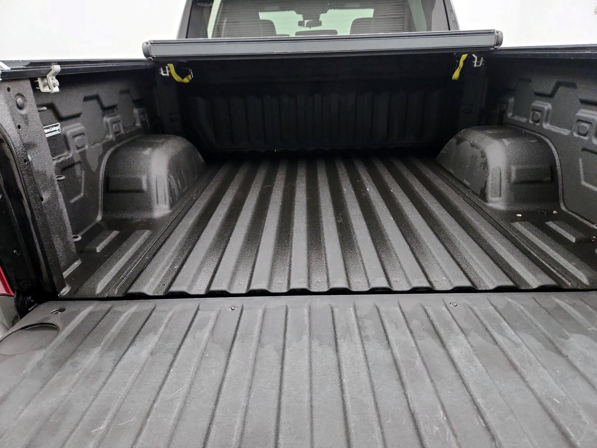 Thumbnail: 2022 Chevrolet Silverado 1500 - 20