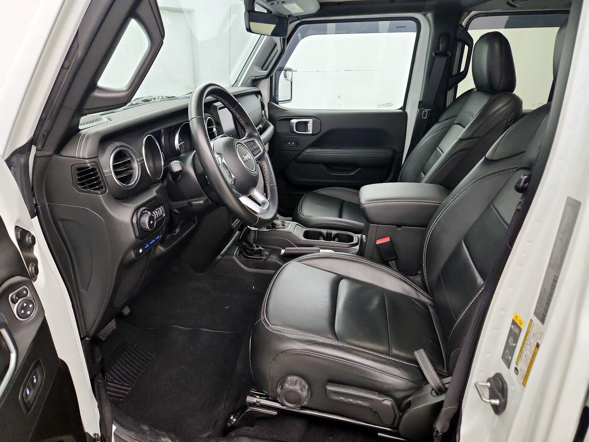 Thumbnail: 2022 Jeep Wrangler - 11