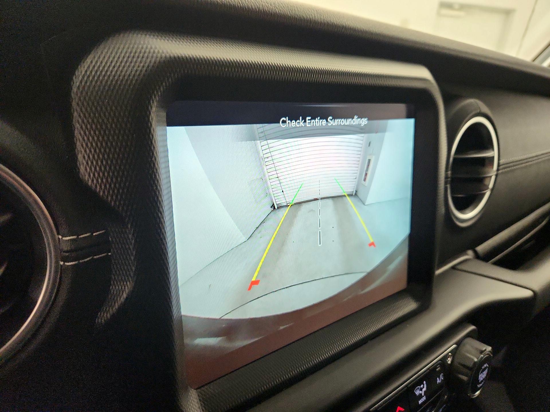 Thumbnail: 2022 Jeep Wrangler - 14