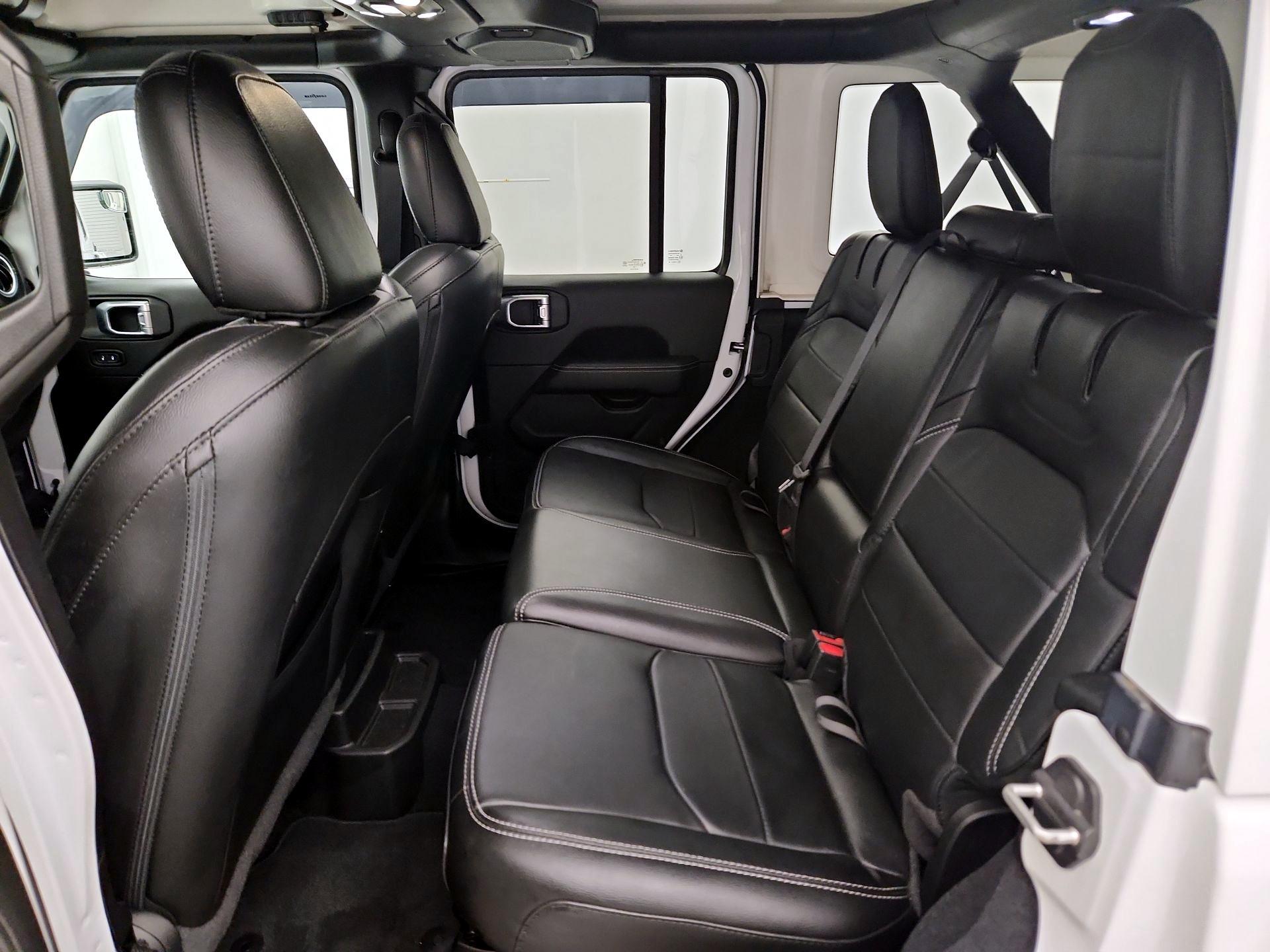 Thumbnail: 2022 Jeep Wrangler - 19