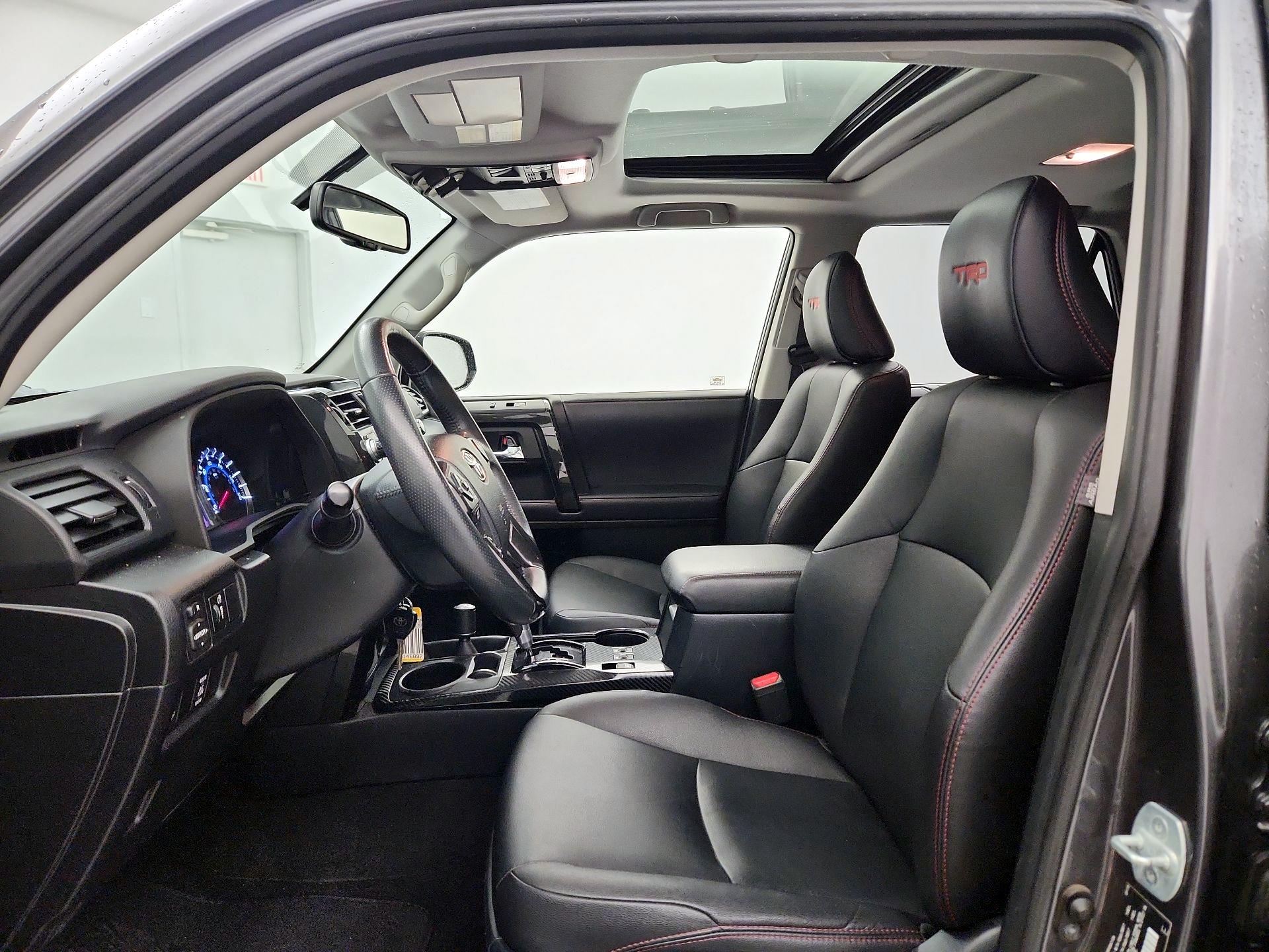 Thumbnail: 2018 Toyota 4Runner - 11