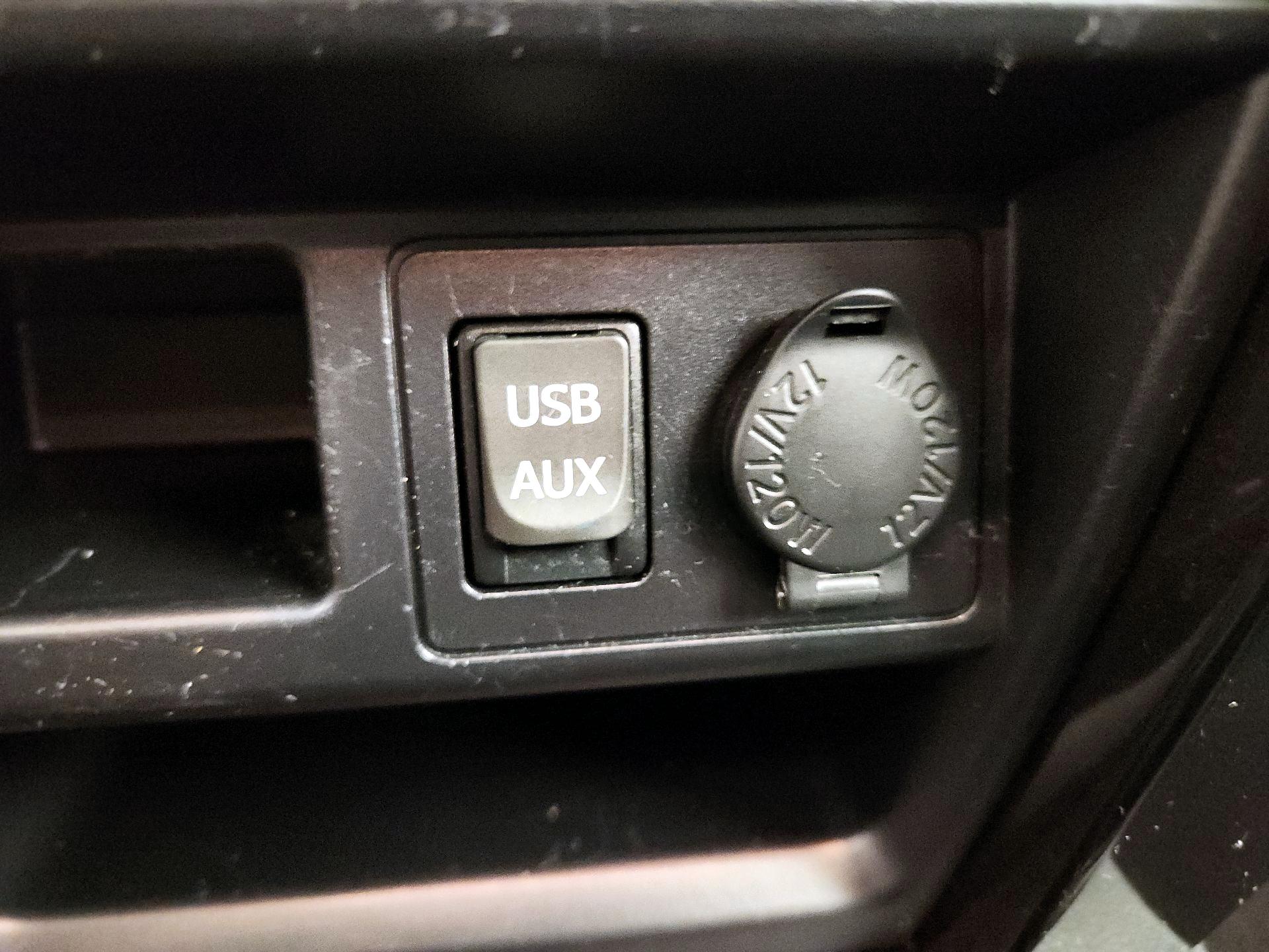 Thumbnail: 2018 Toyota 4Runner - 18